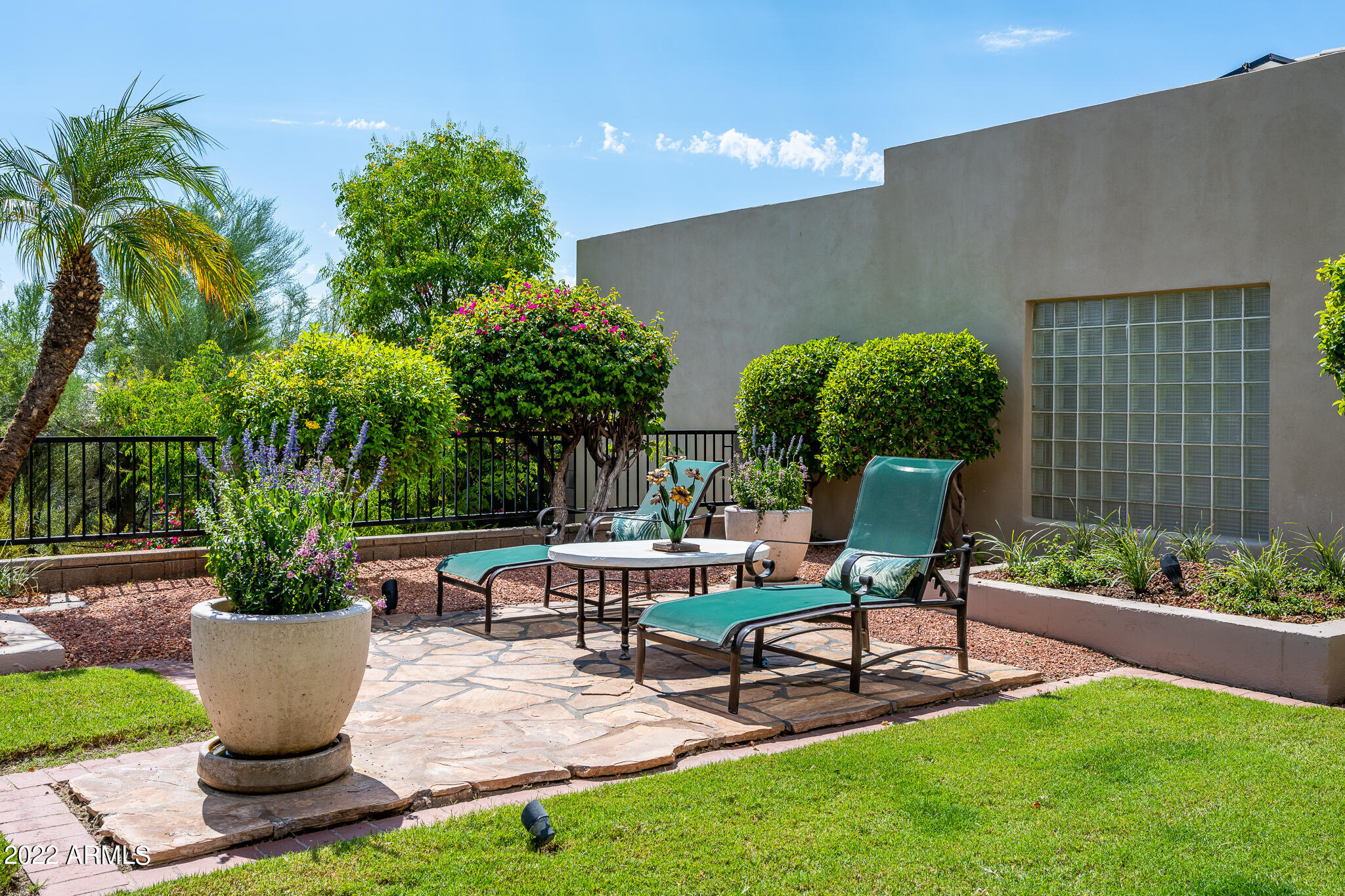 3041 E SIERRA VISTA Drive