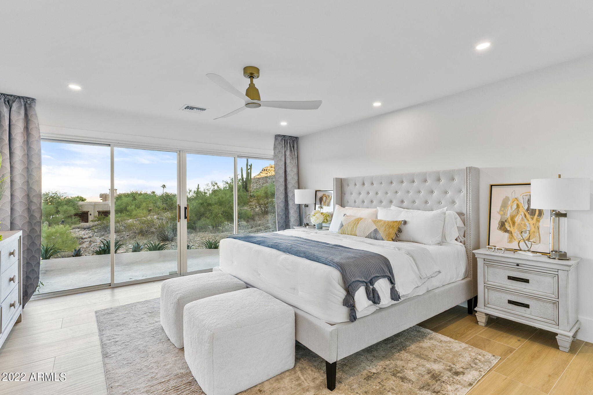 5848 E Hummingbird Lane