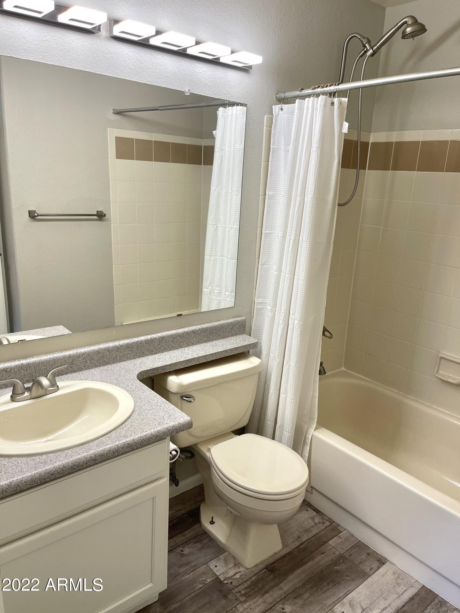 11333 N 92ND Street Unit: 1051