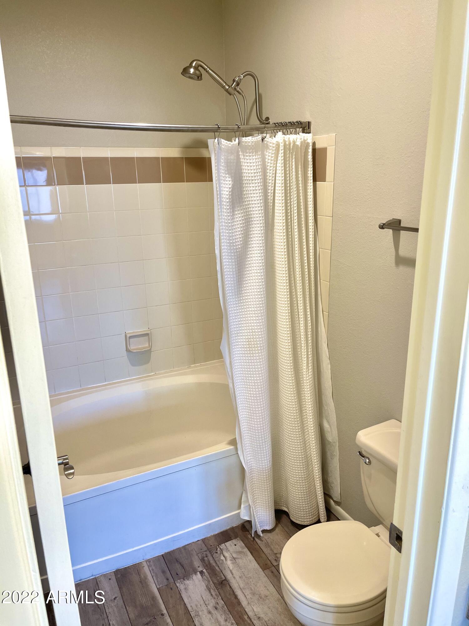 11333 N 92ND Street Unit: 1051