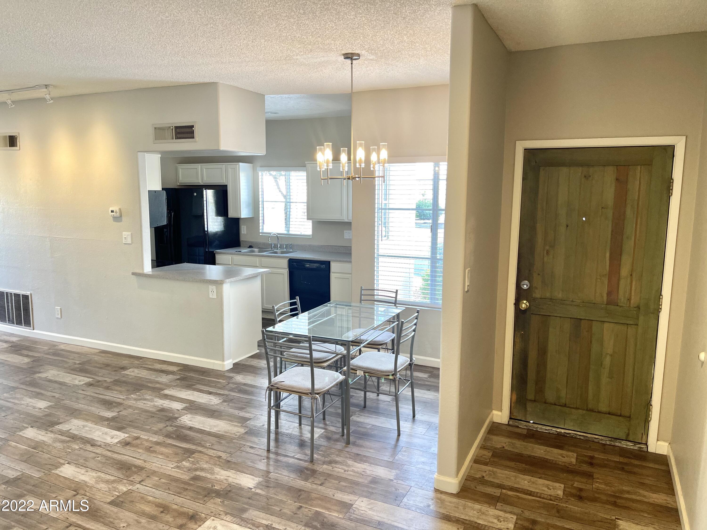 11333 N 92ND Street Unit: 1051