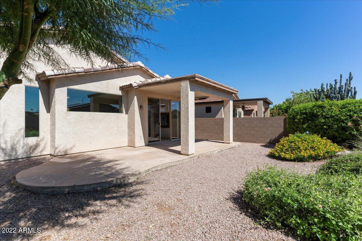 11025 W WIKIEUP Lane