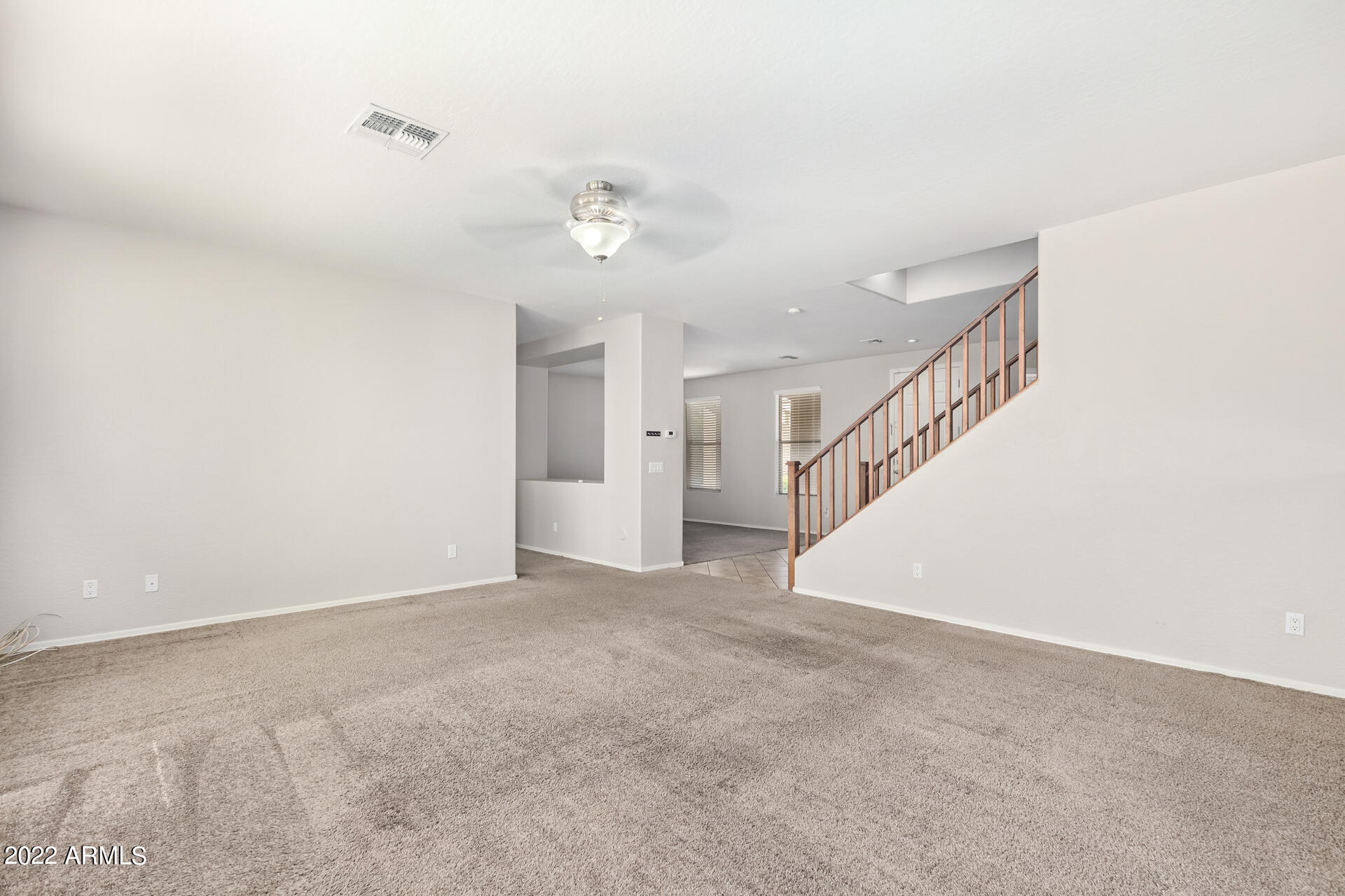 18403 W ARCADIA Drive
