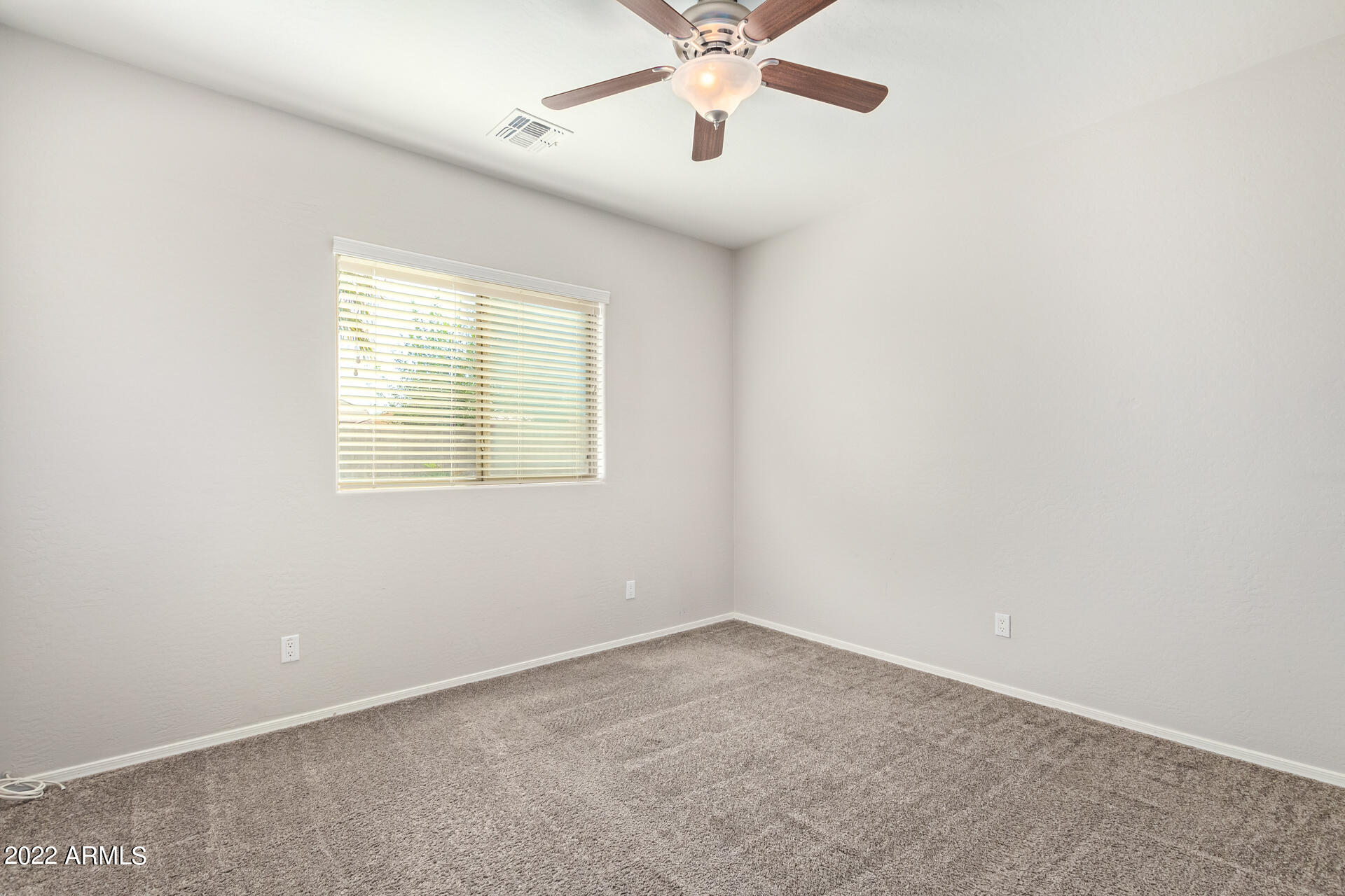 18403 W ARCADIA Drive