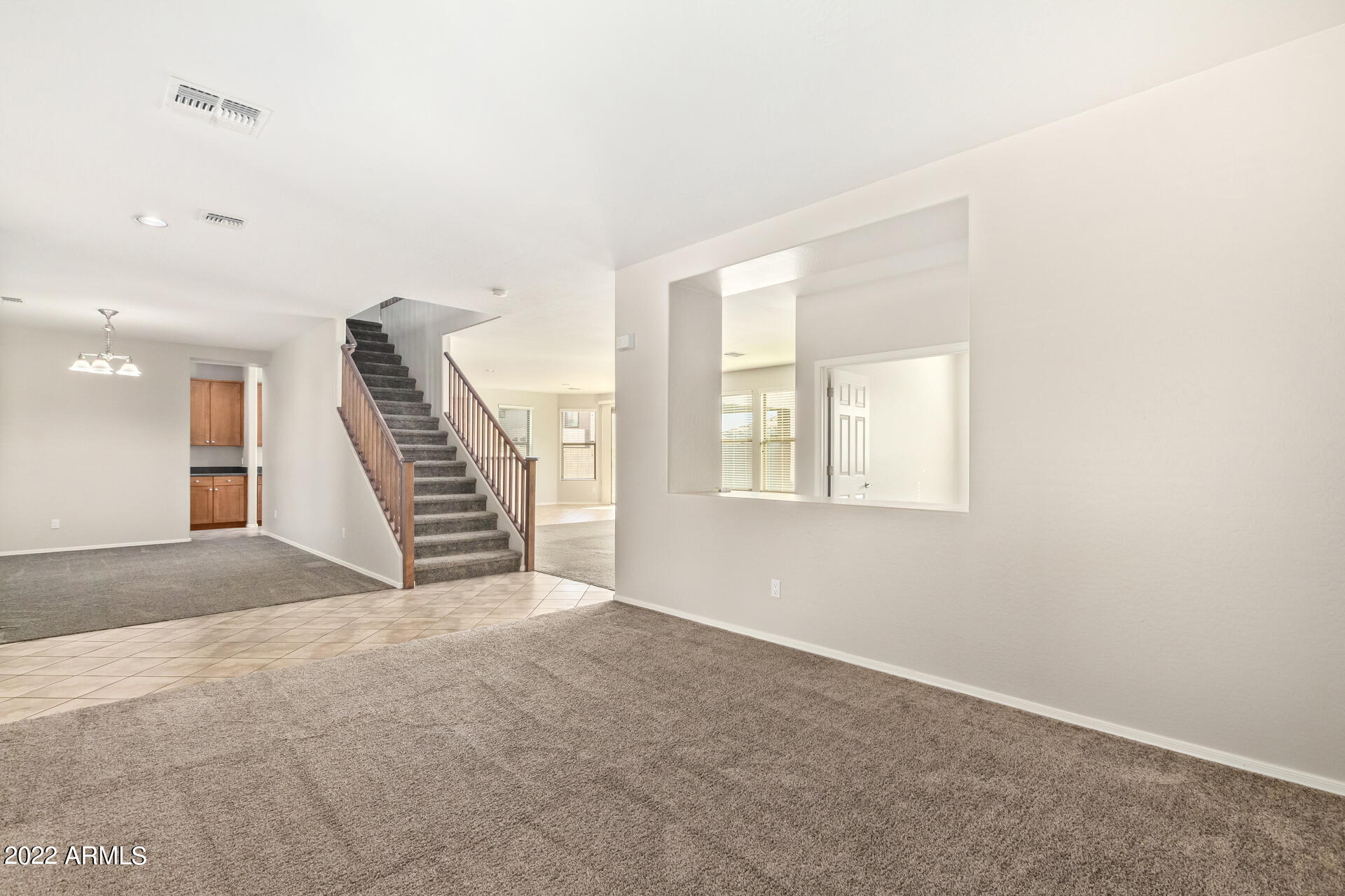 18403 W ARCADIA Drive