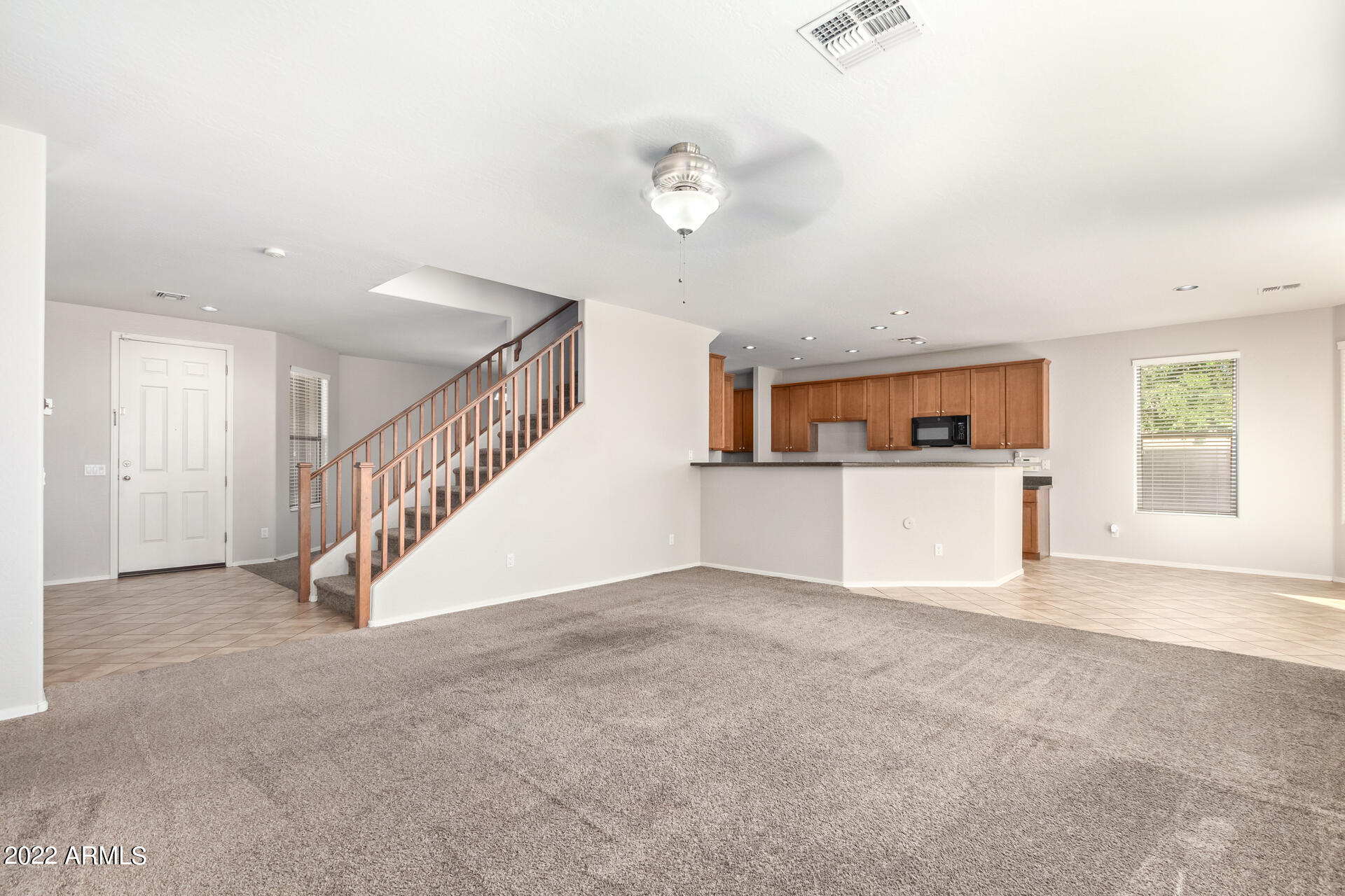18403 W ARCADIA Drive