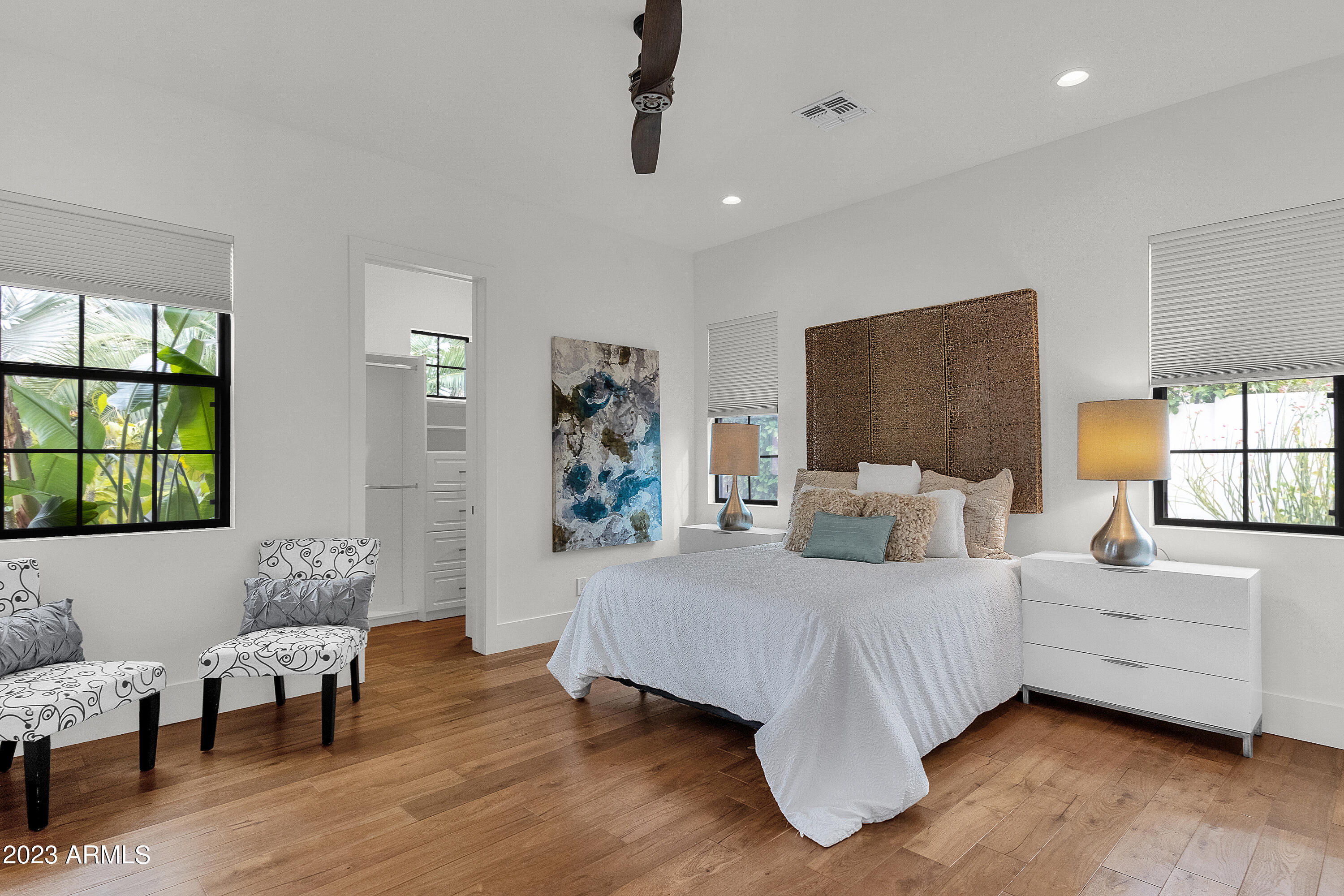 4510 E CALLE REDONDA --