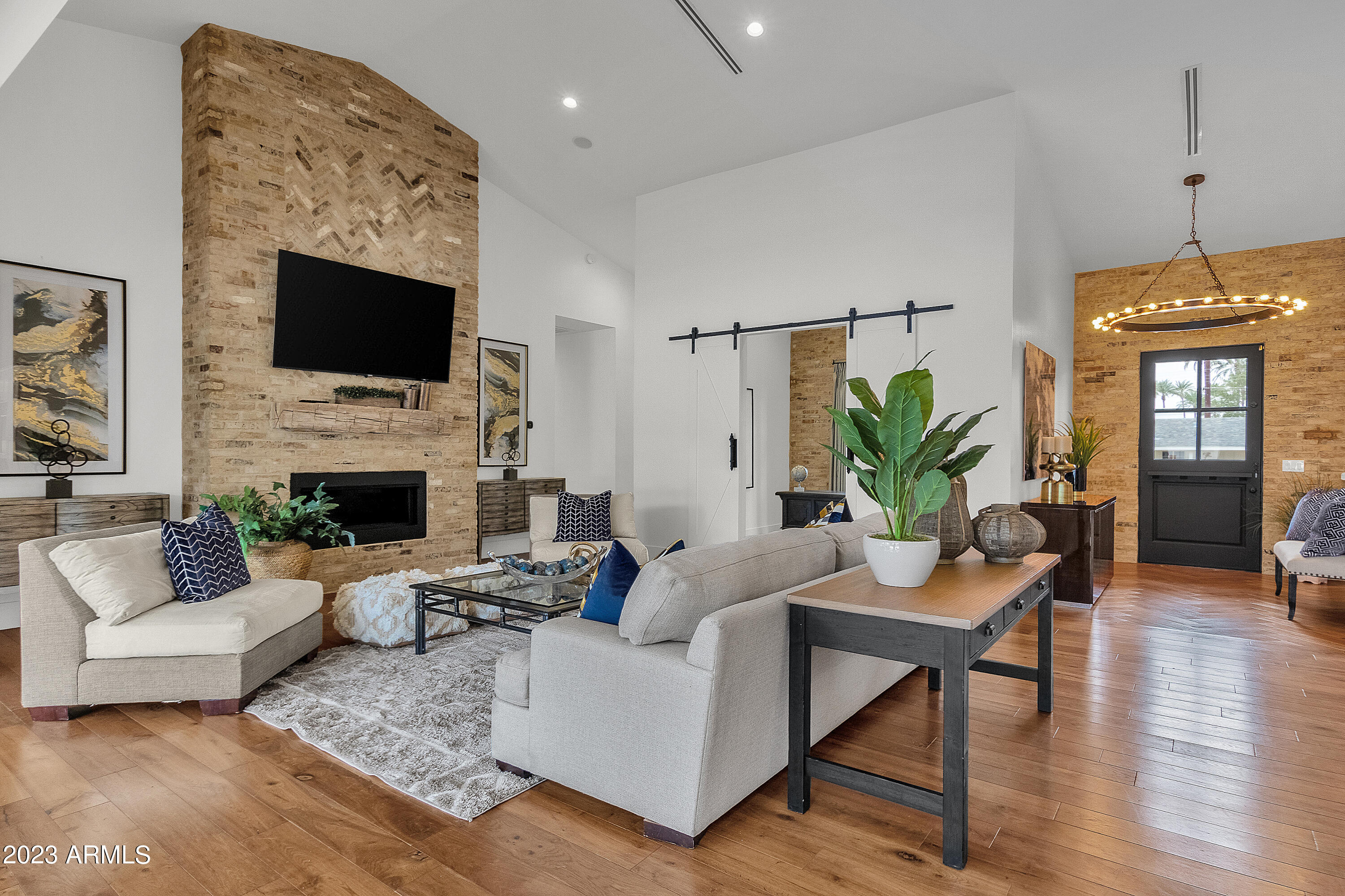 4510 E CALLE REDONDA --