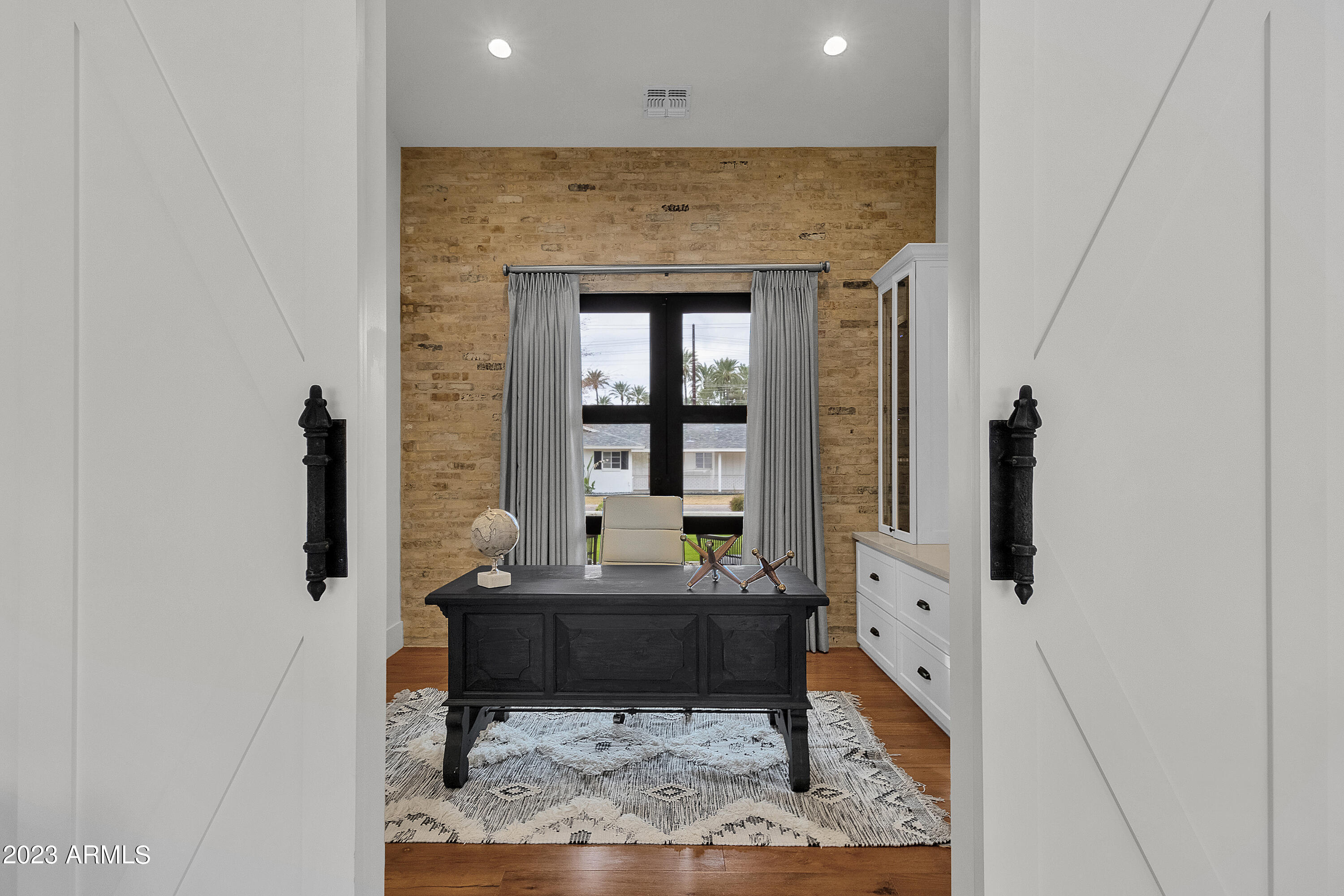 4510 E CALLE REDONDA --