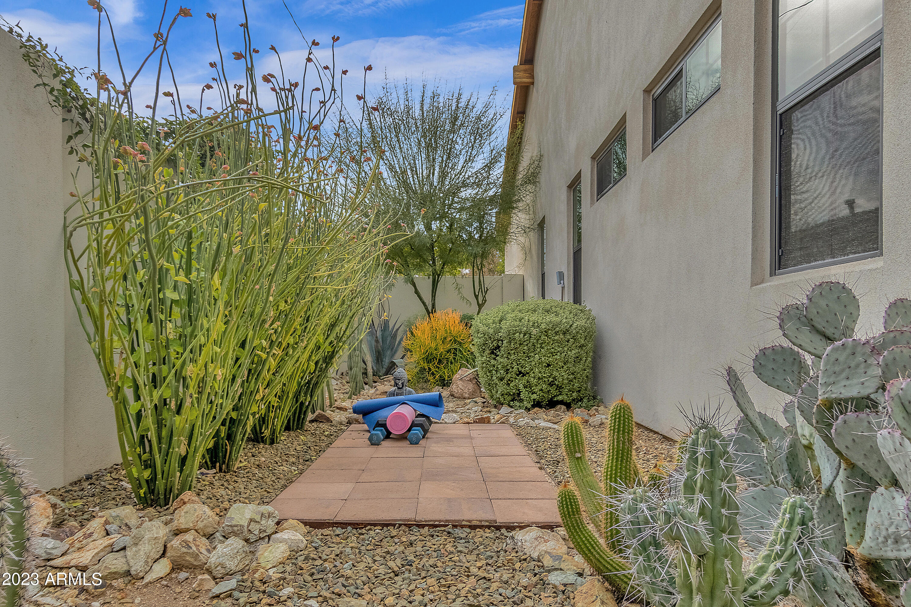4510 E CALLE REDONDA --