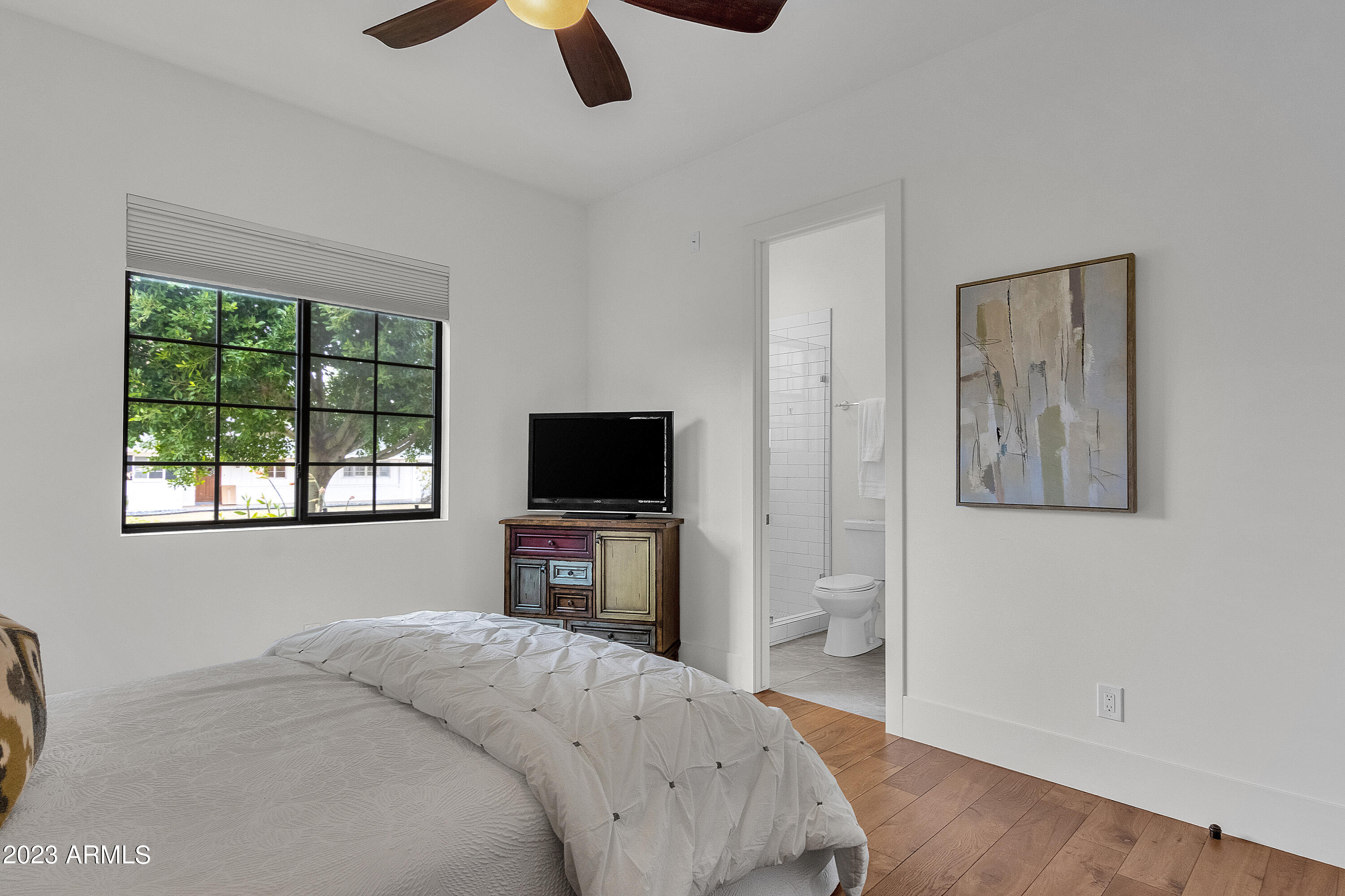 4510 E CALLE REDONDA --