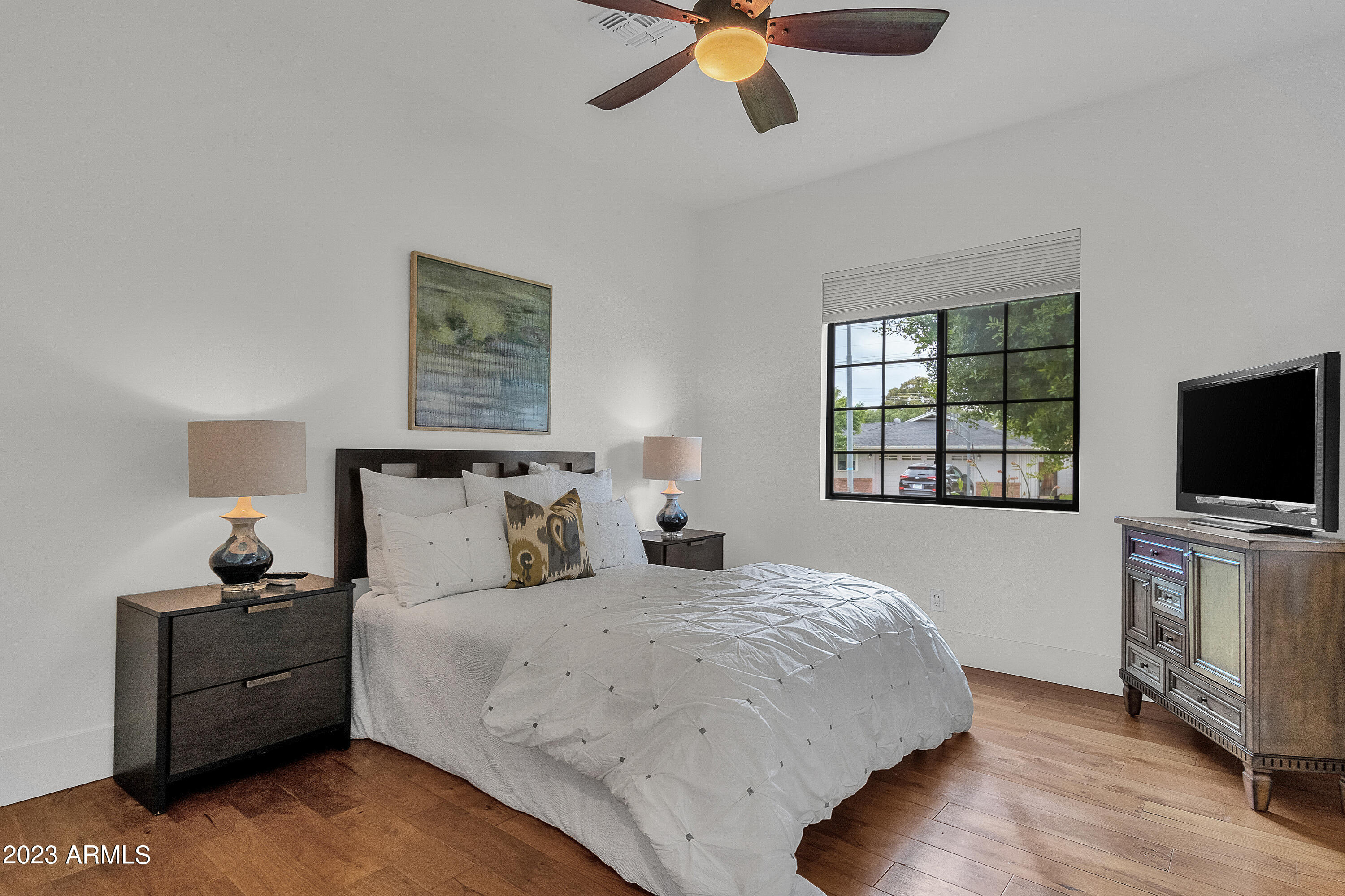 4510 E CALLE REDONDA --