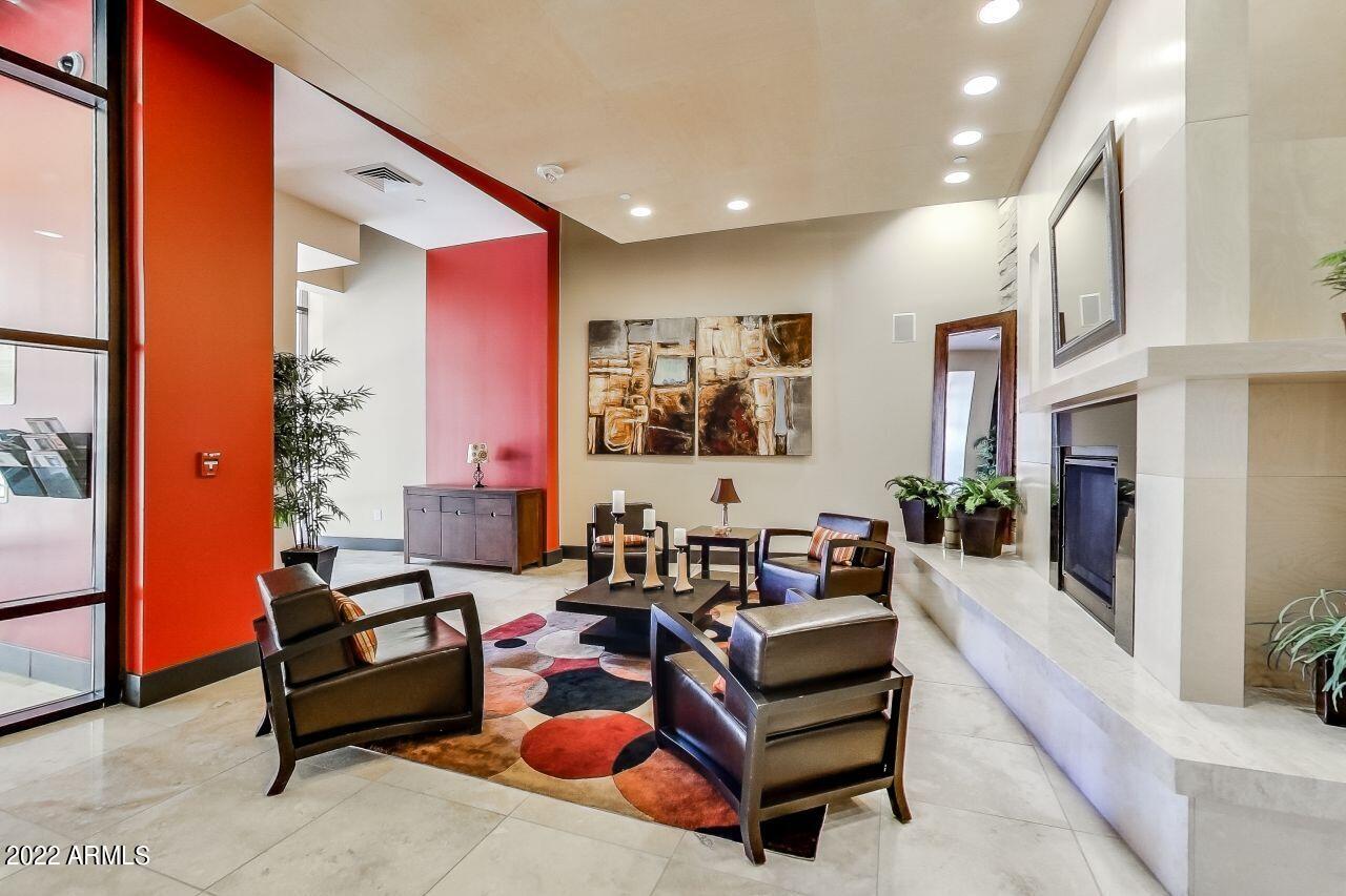 310 S 4TH Street Unit: 1308