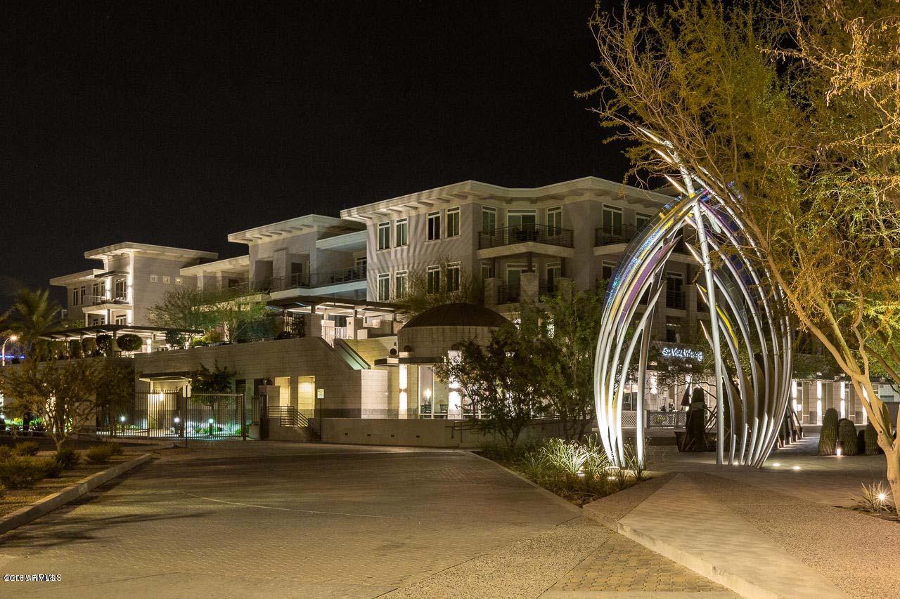 3801 N GOLDWATER Boulevard Unit: 204