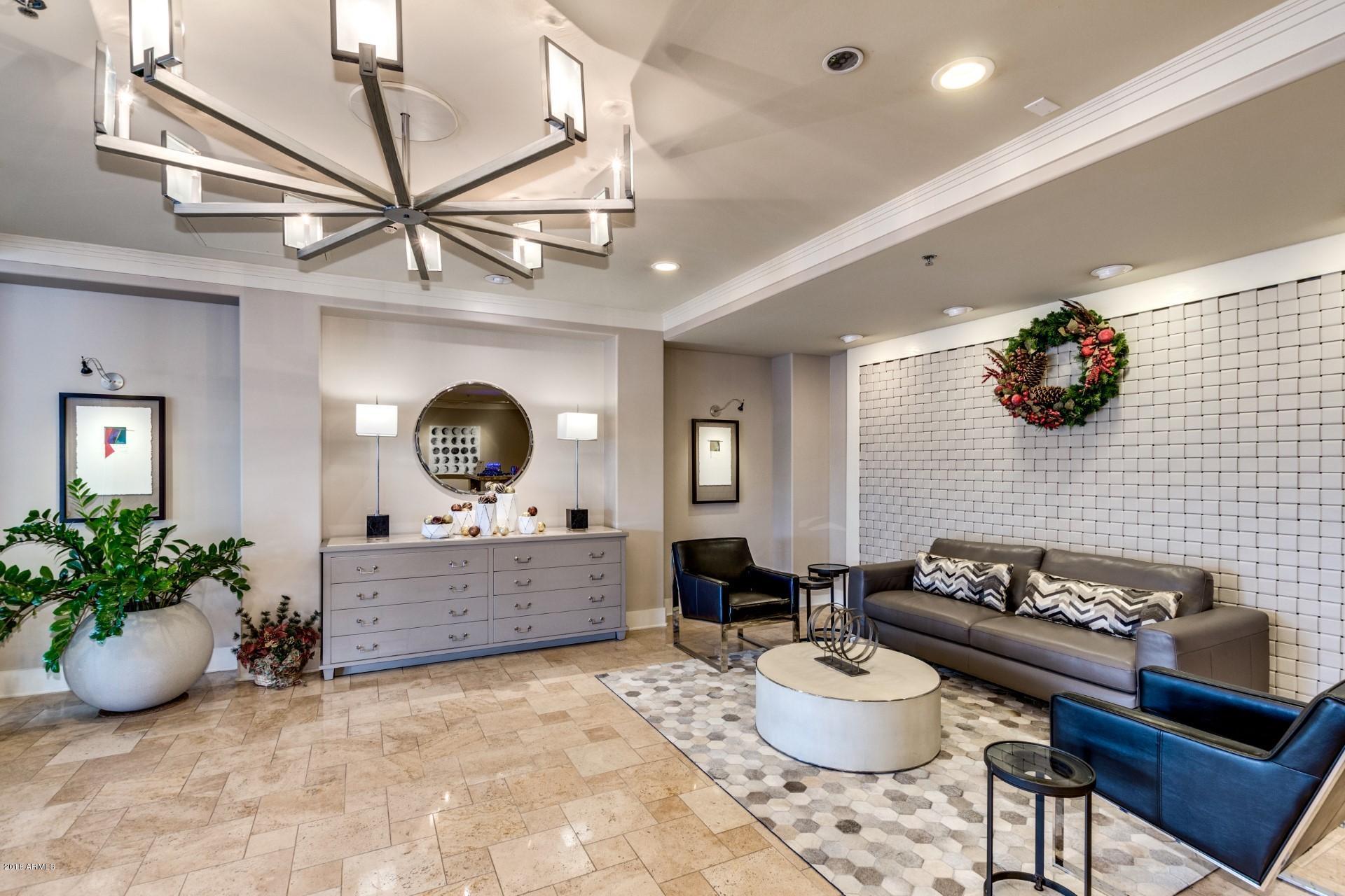 3801 N GOLDWATER Boulevard Unit: 204