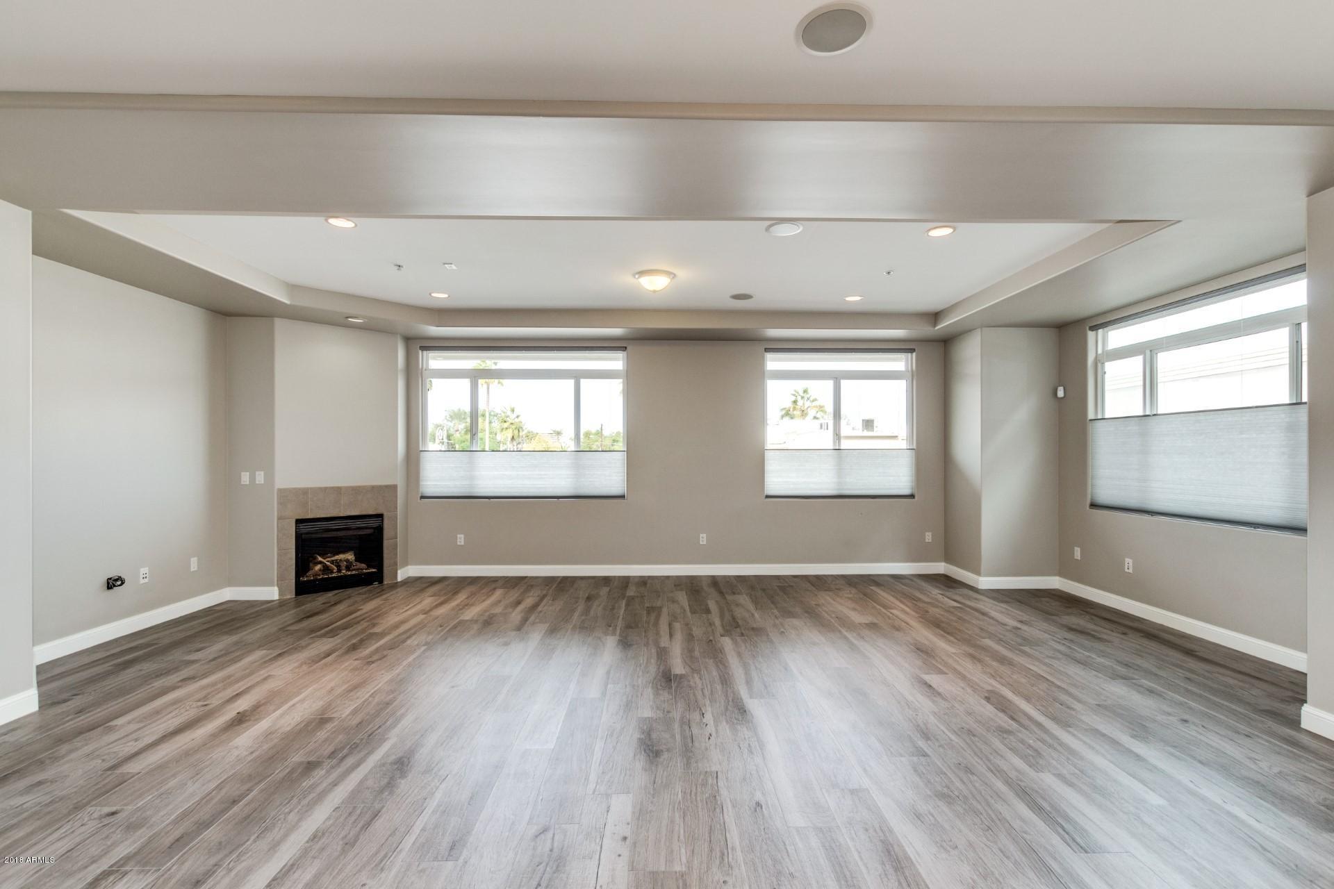 3801 N GOLDWATER Boulevard Unit: 204
