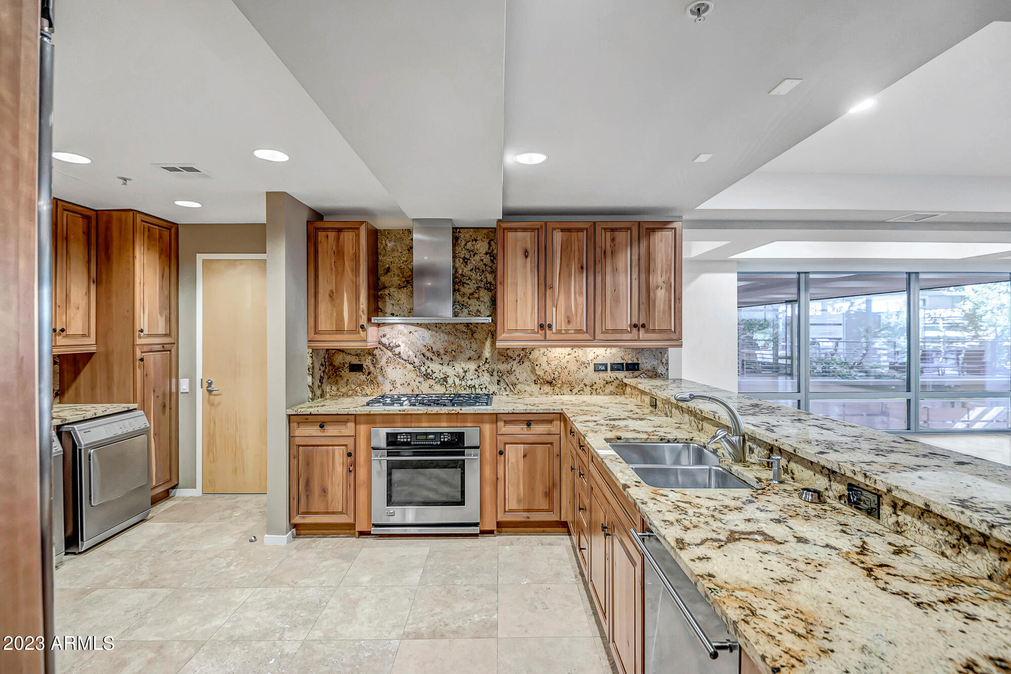 7151 E RANCHO VISTA Drive Unit: 2006