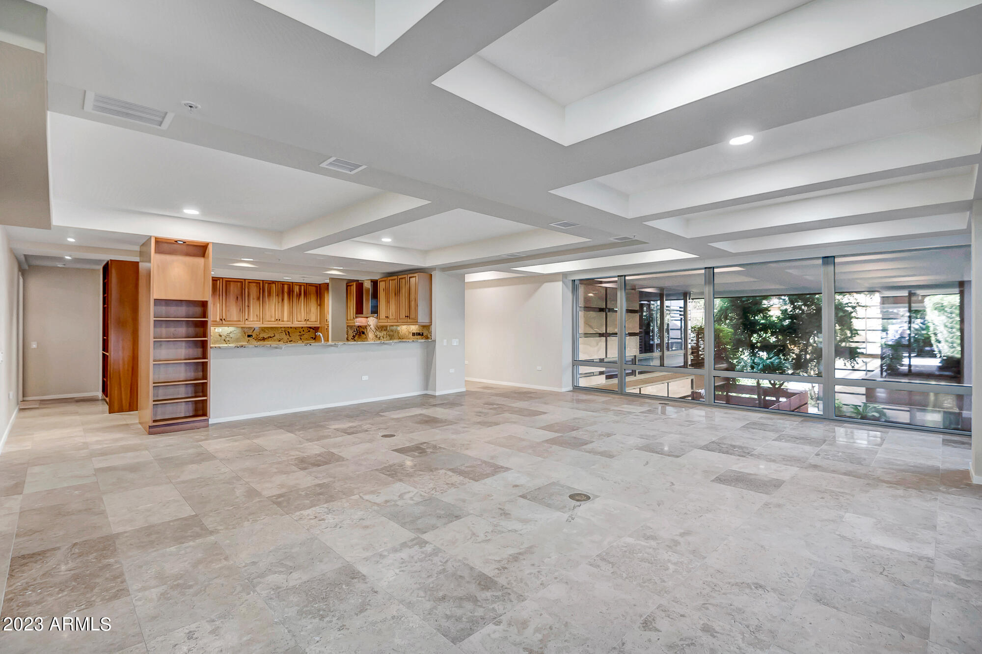 7151 E RANCHO VISTA Drive Unit: 2006