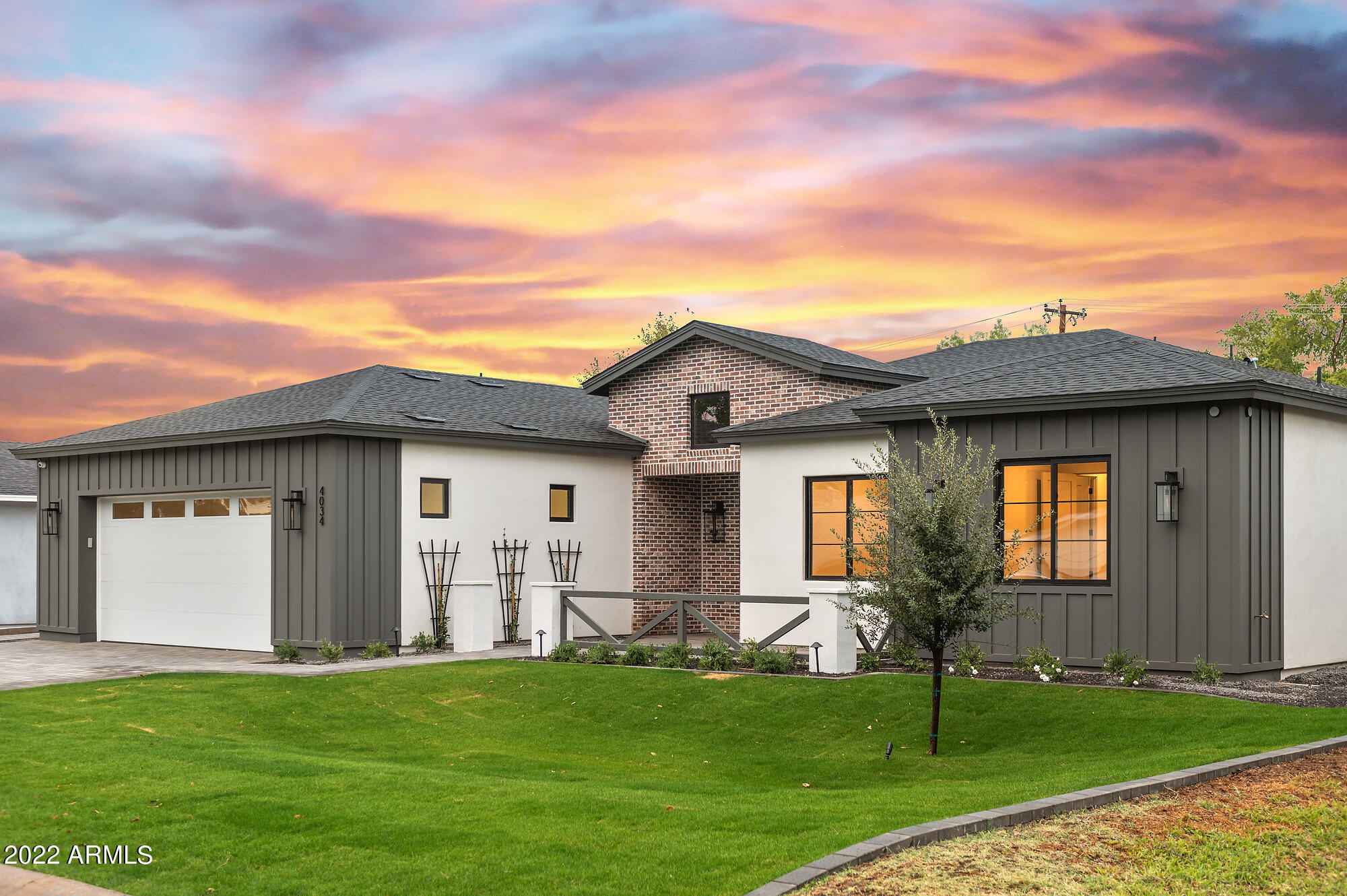 4034 E MITCHELL Drive