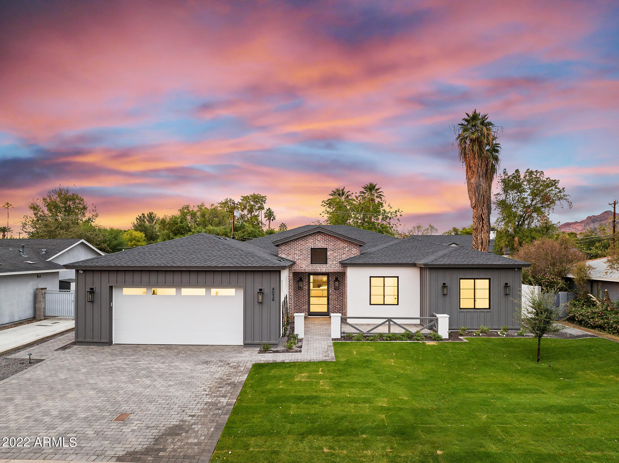 4034 E MITCHELL Drive