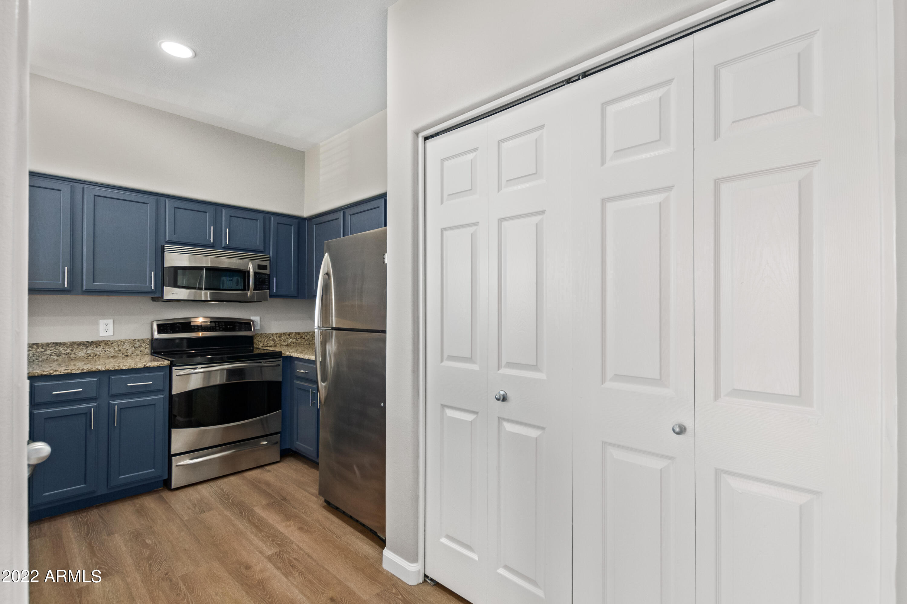 20100 N 78TH Place Unit: 2158