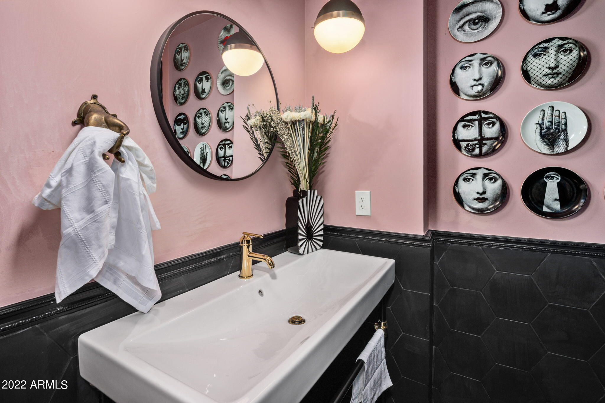 6803 E MAIN Street Unit: 3305