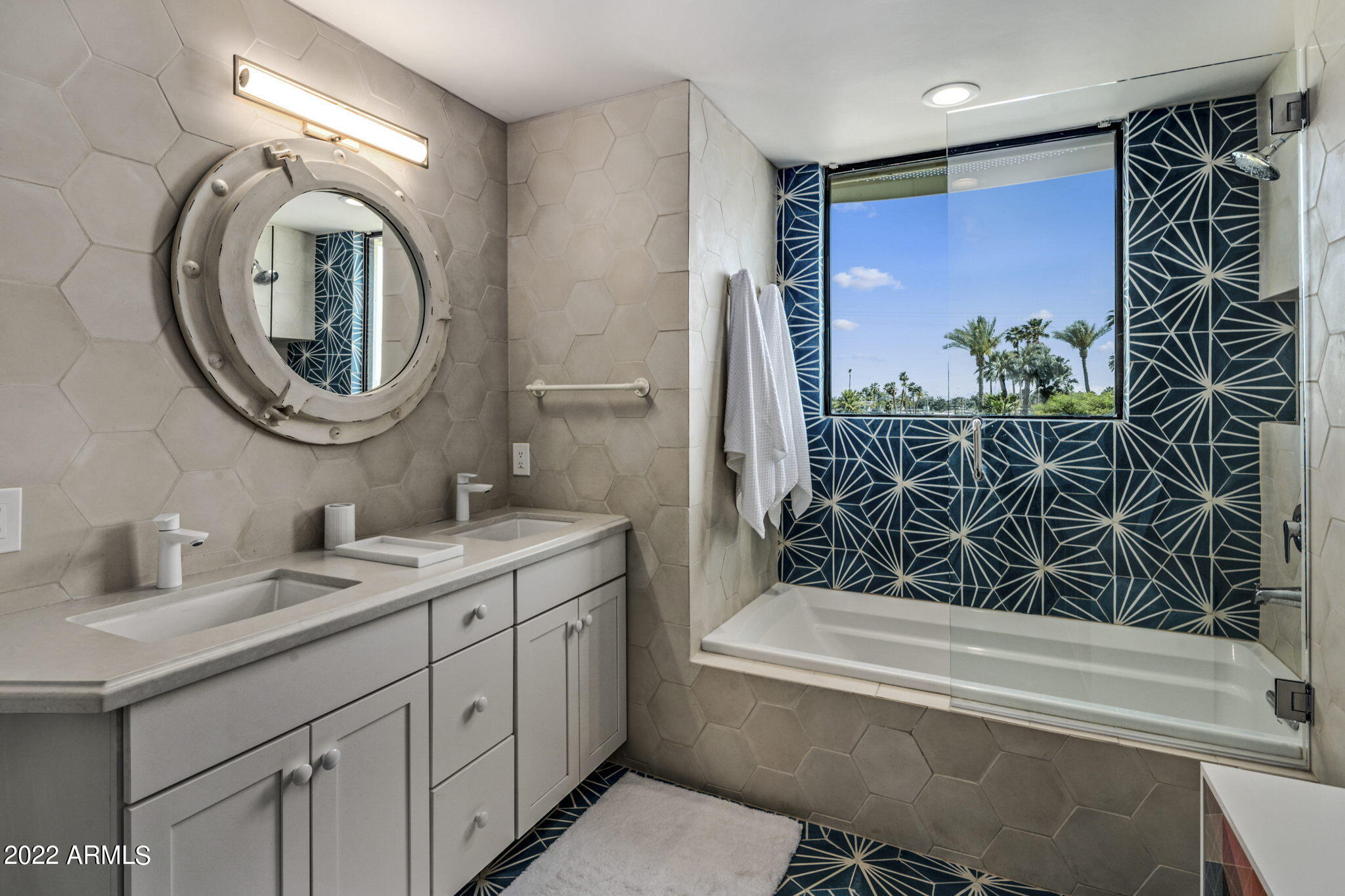 6803 E MAIN Street Unit: 3305