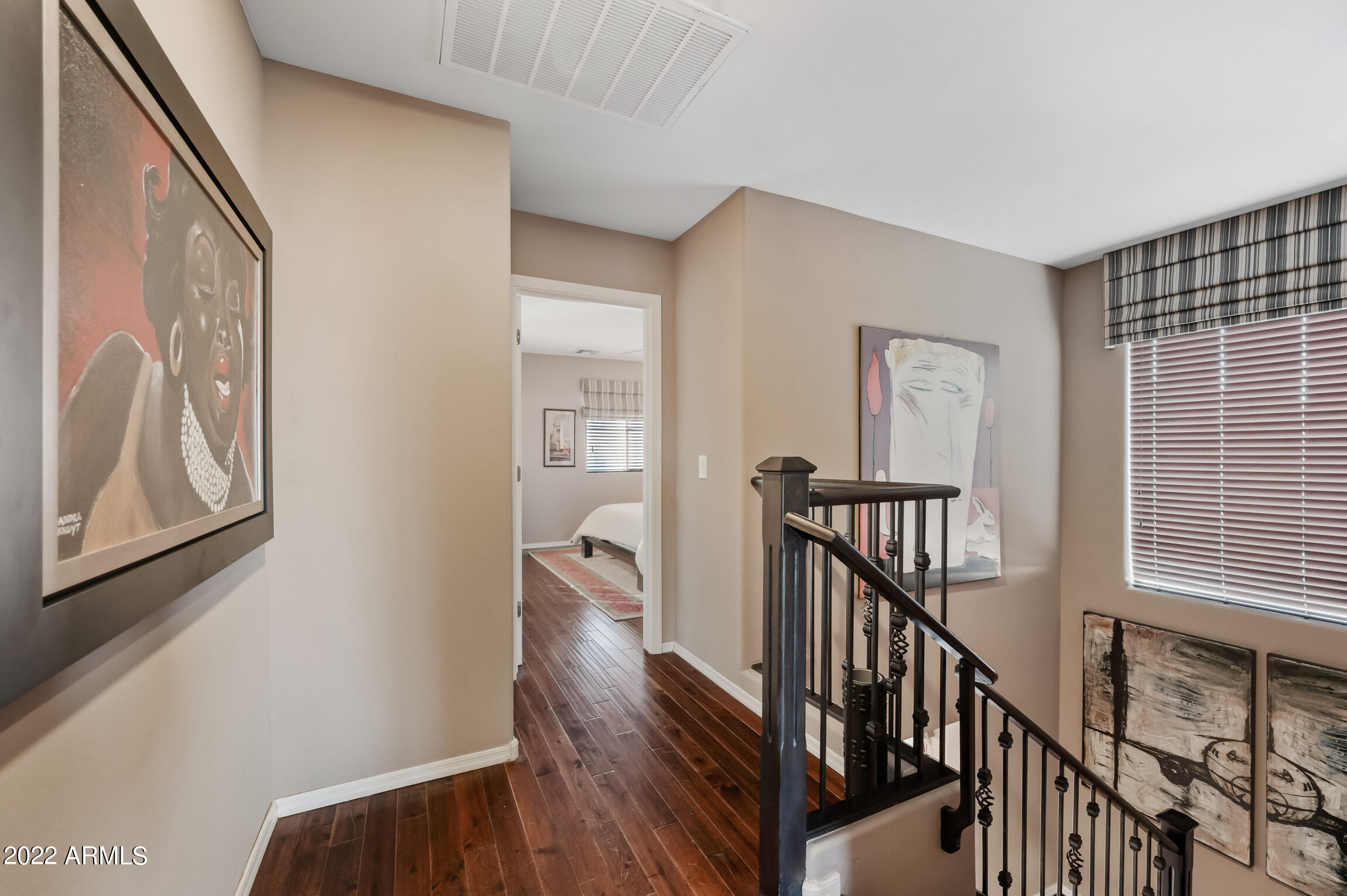 2688 N 73RD Glen