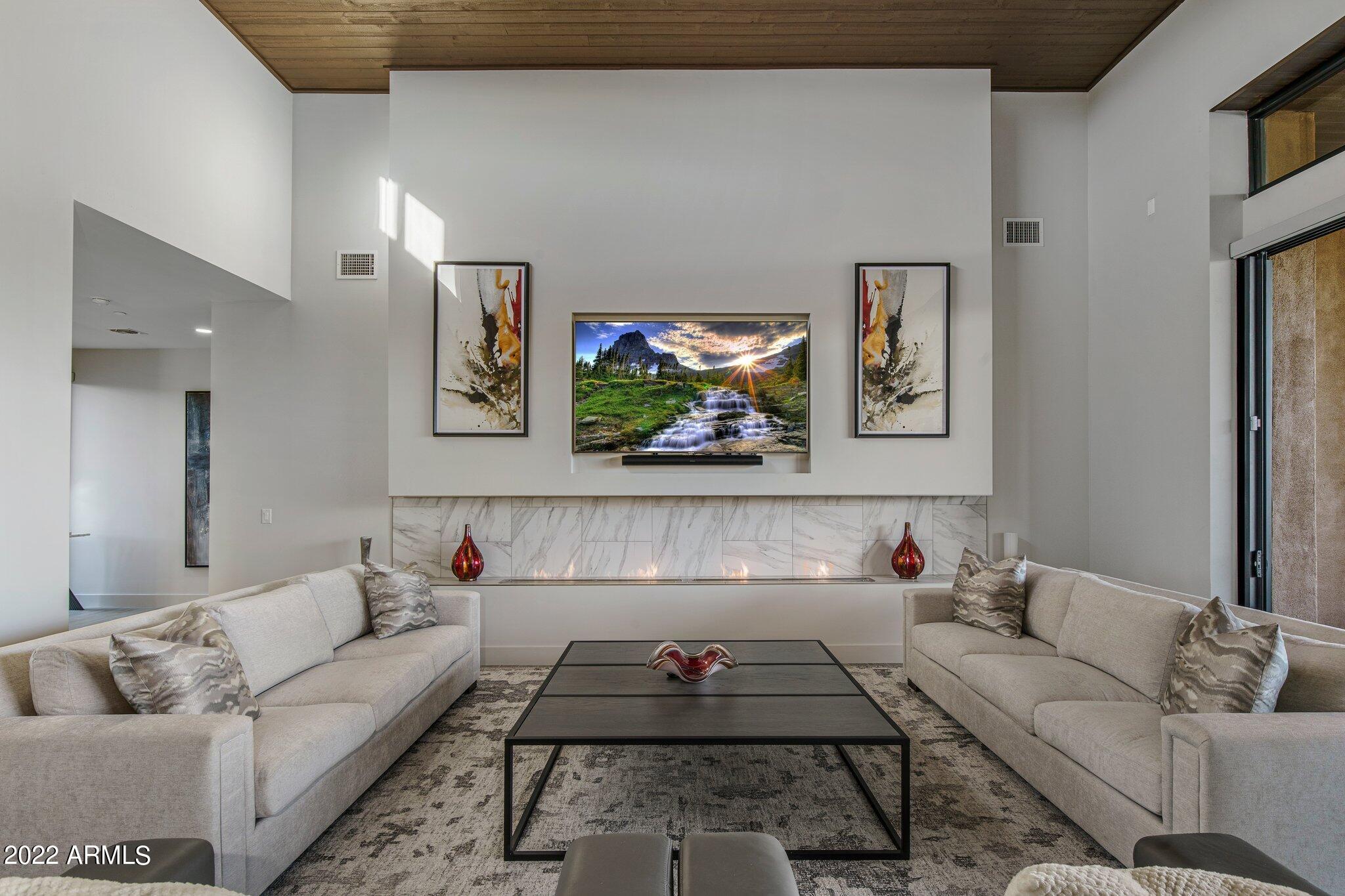10297 E JOY RANCH Road