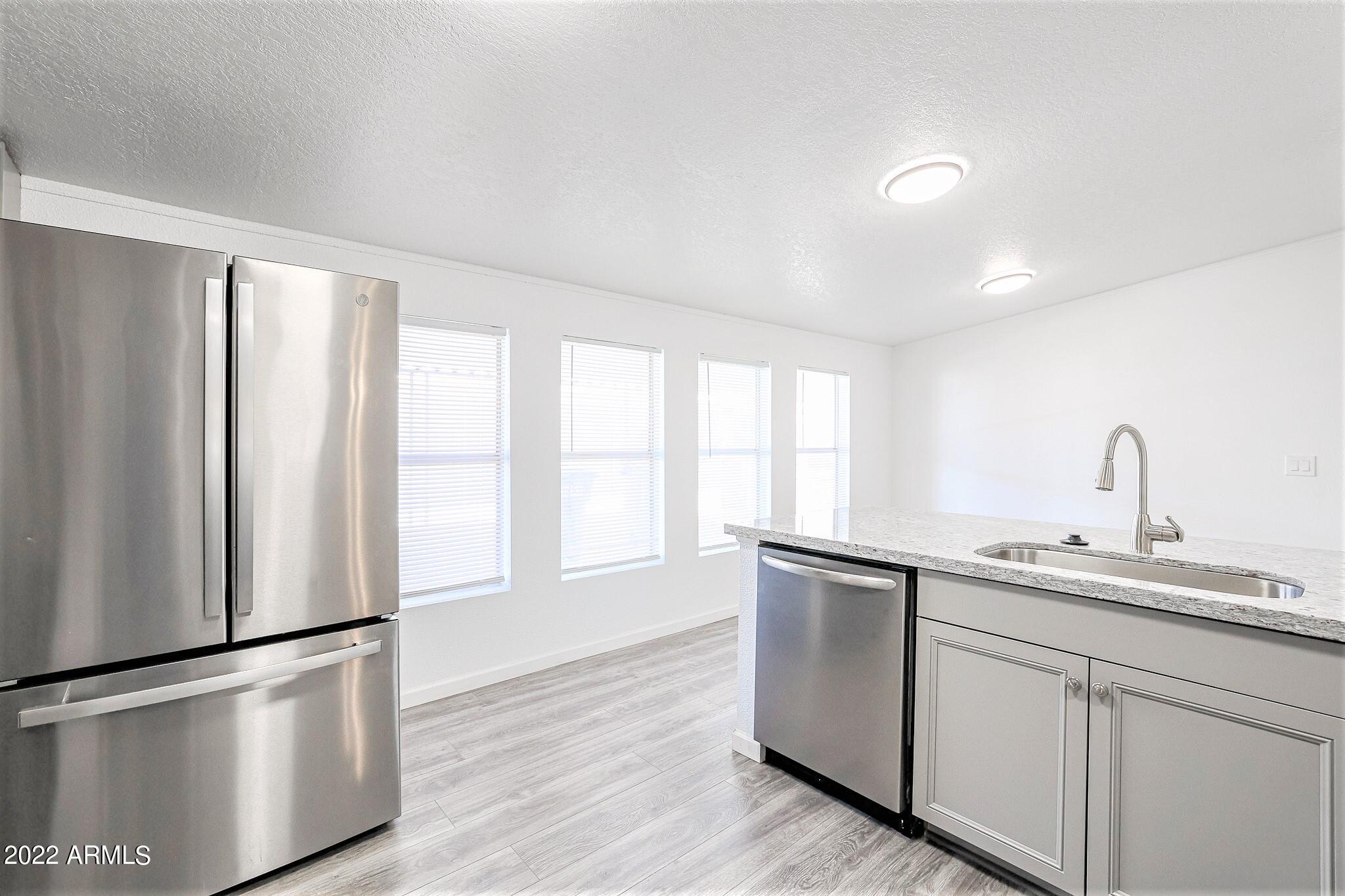 11000 N 91ST Avenue Unit: 61