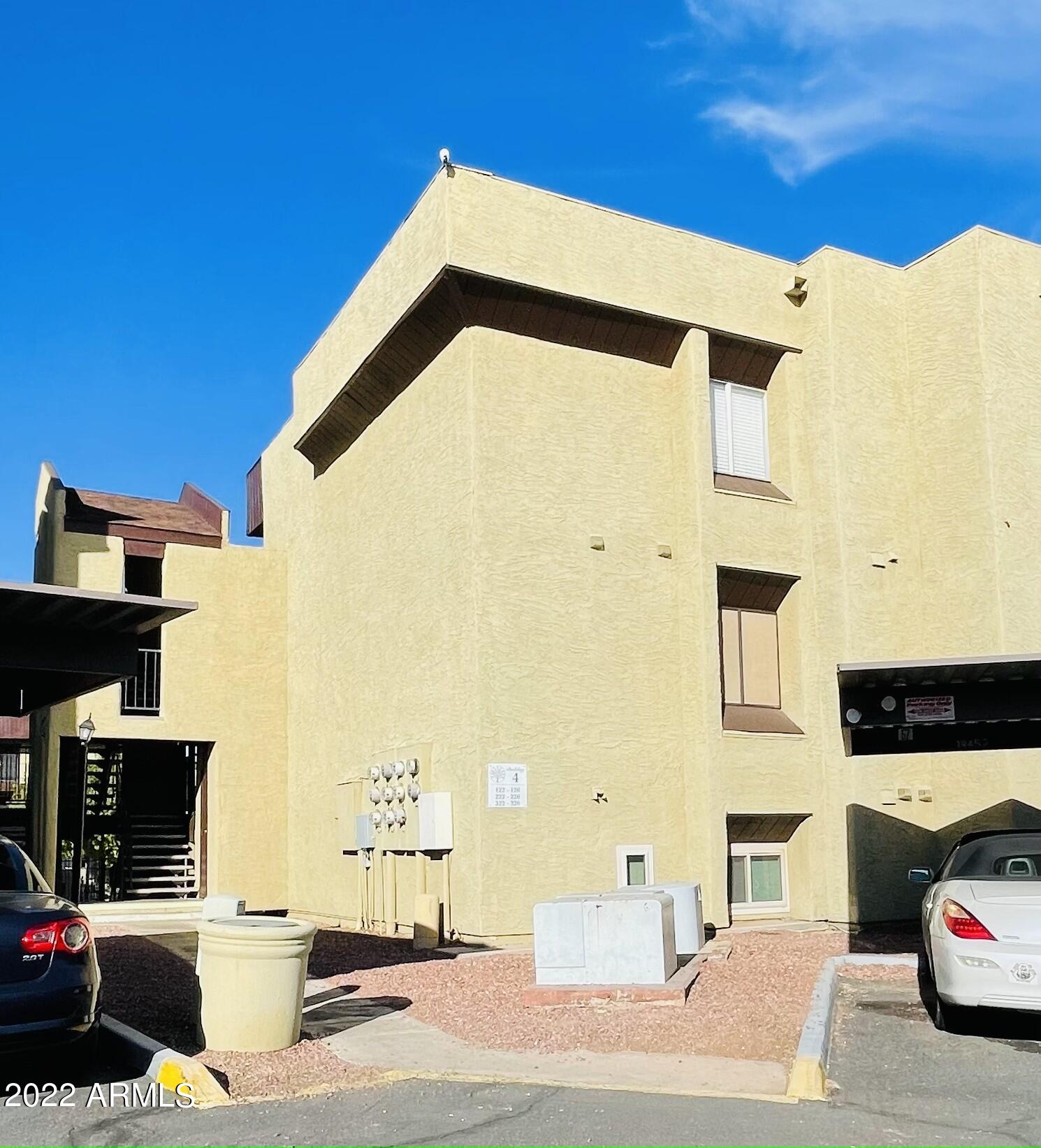 461 W HOLMES Avenue Unit: 324