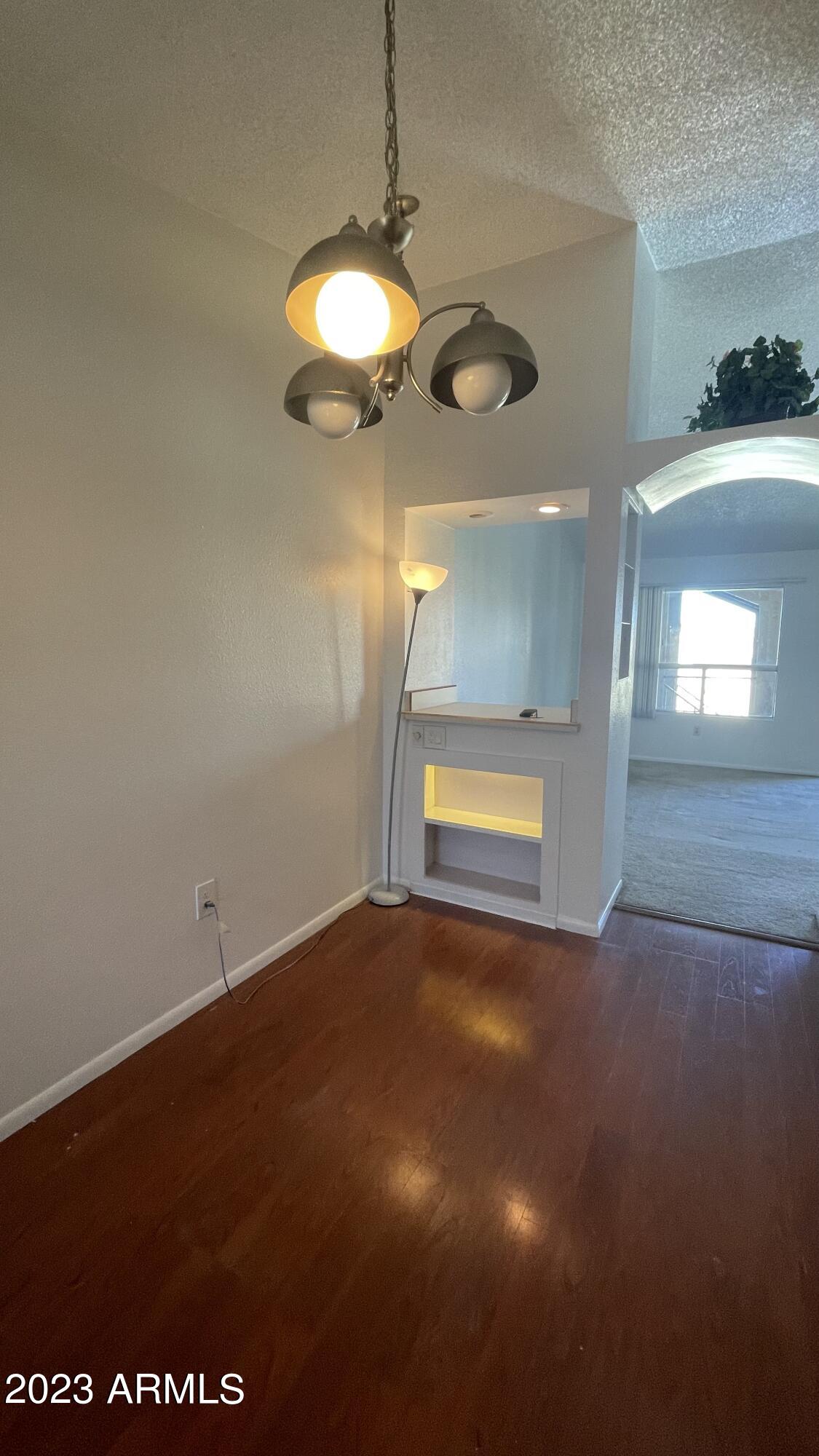 461 W HOLMES Avenue Unit: 324