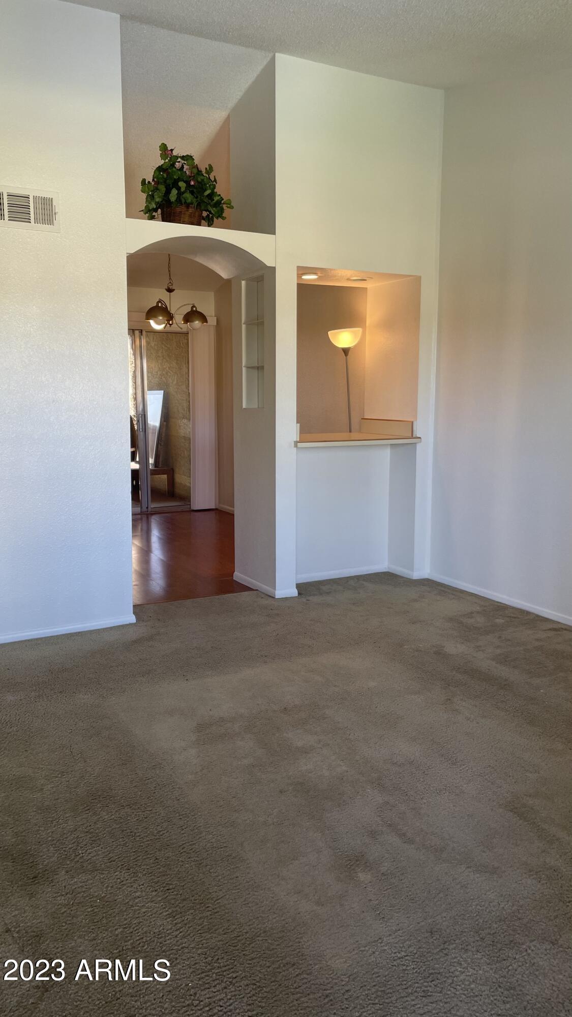 461 W HOLMES Avenue Unit: 324