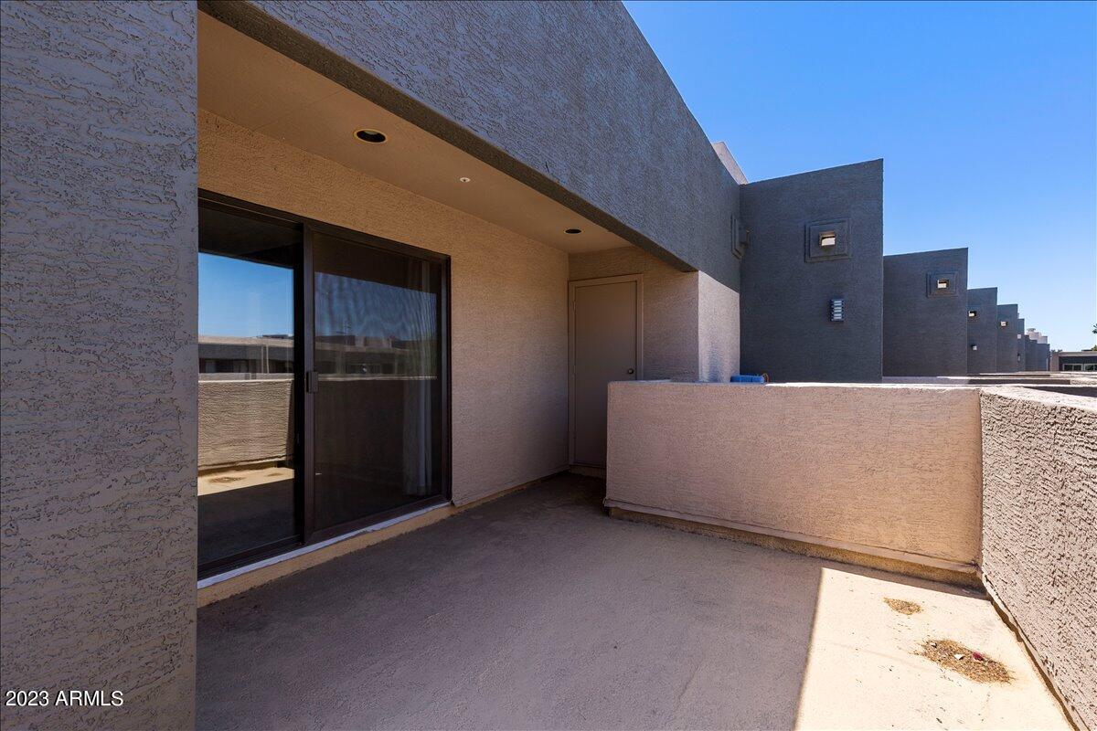 3030 N HAYDEN Road Unit: 37