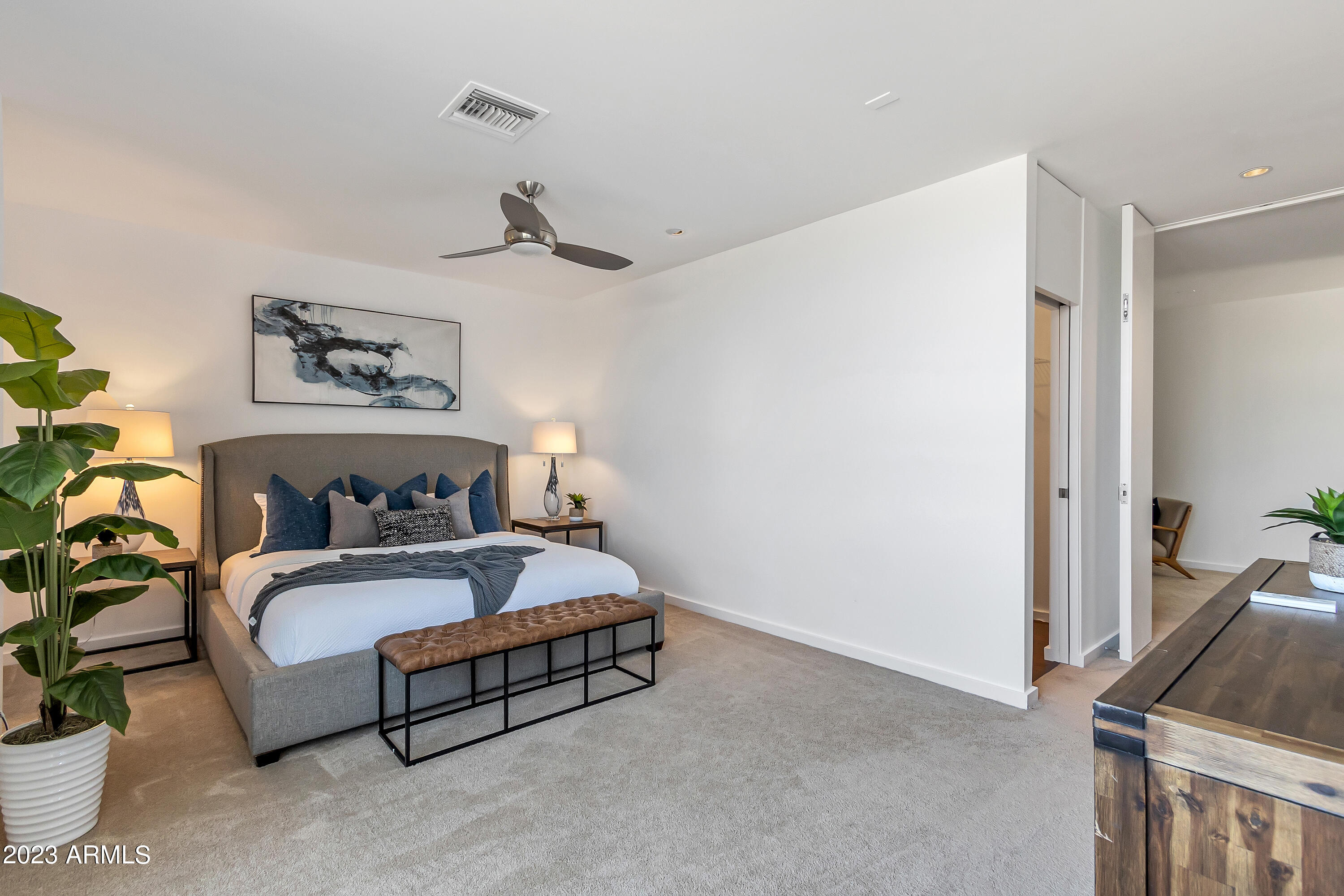 5576 N 12TH Street Unit: 1