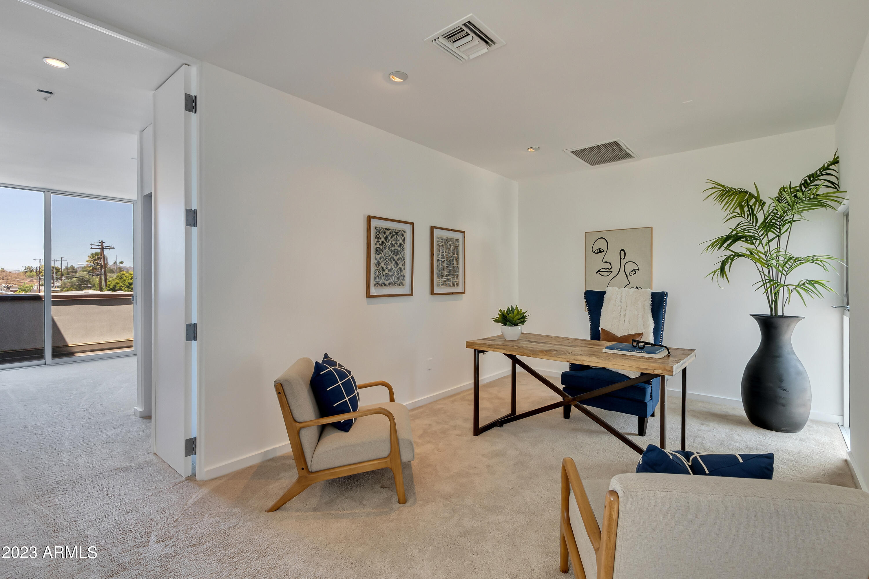 5576 N 12TH Street Unit: 1