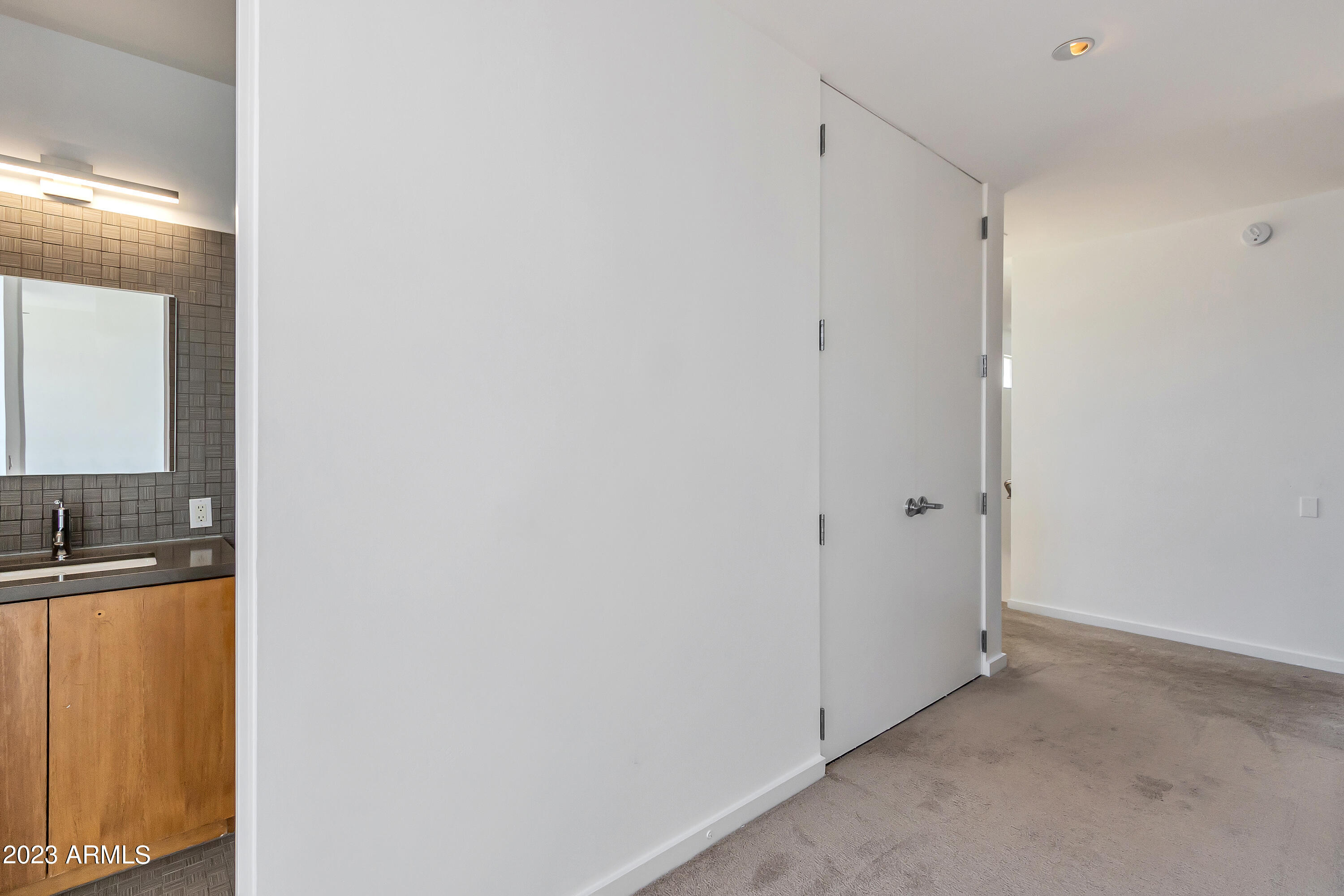 5576 N 12TH Street Unit: 1