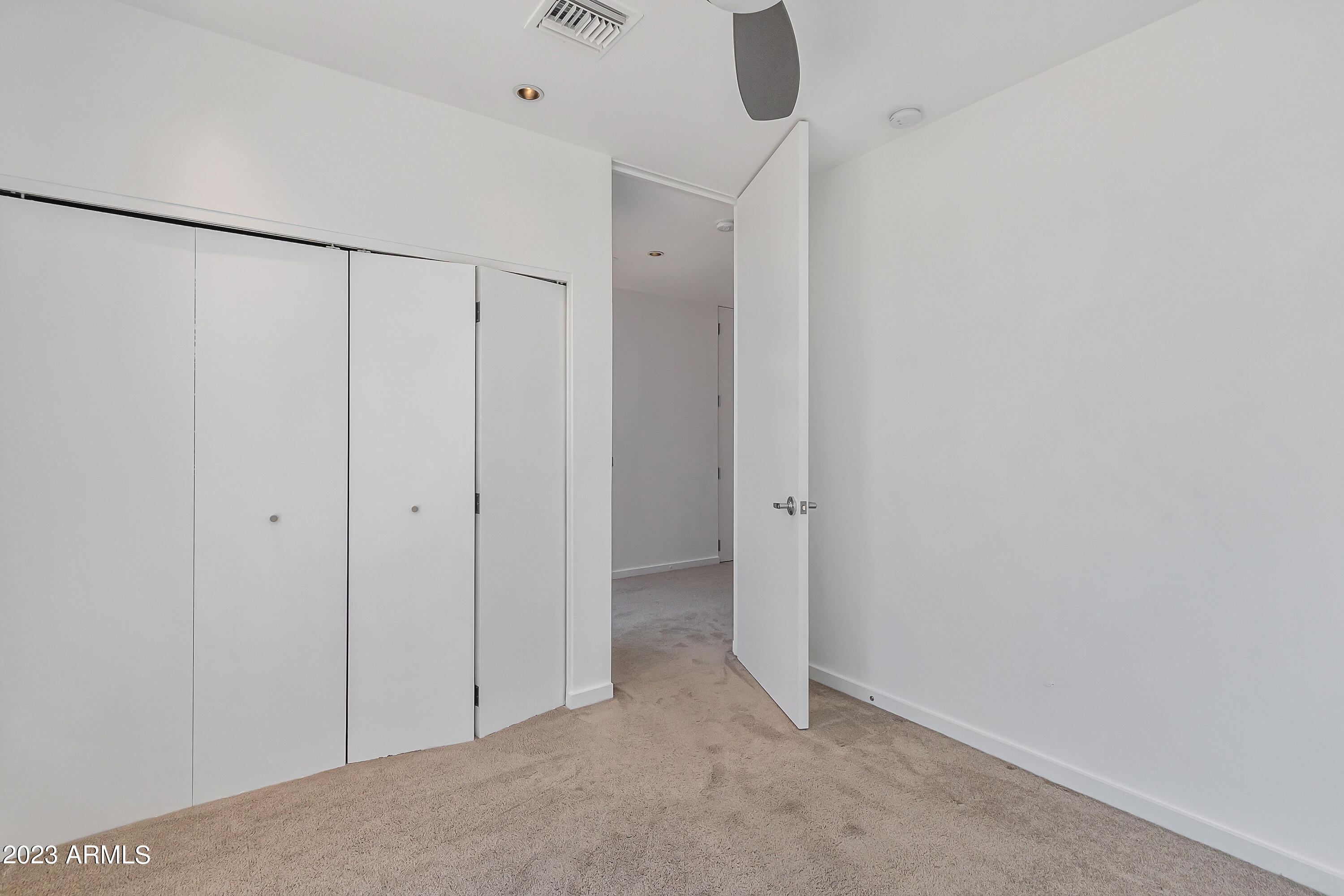 5576 N 12TH Street Unit: 1