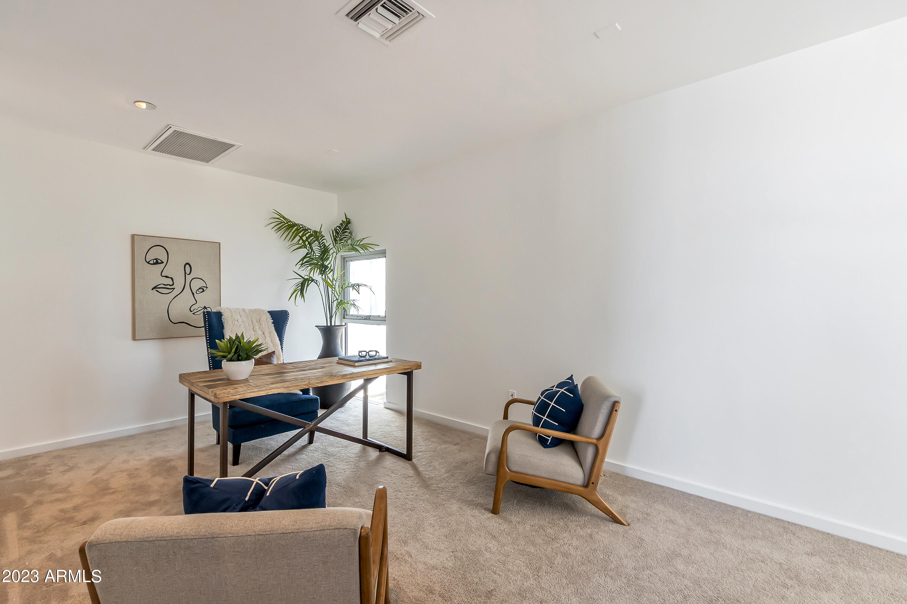 5576 N 12TH Street Unit: 1