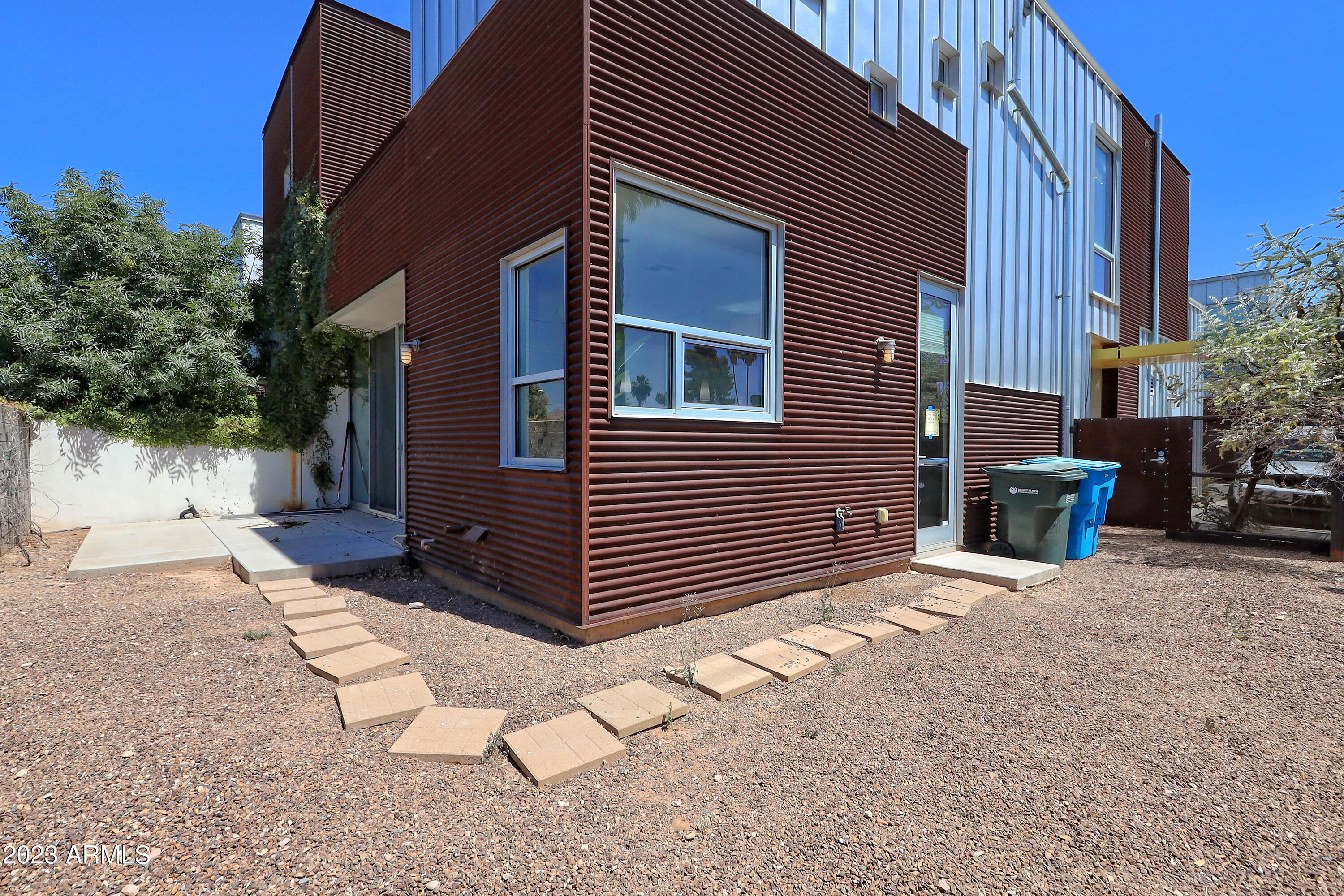 5576 N 12TH Street Unit: 1