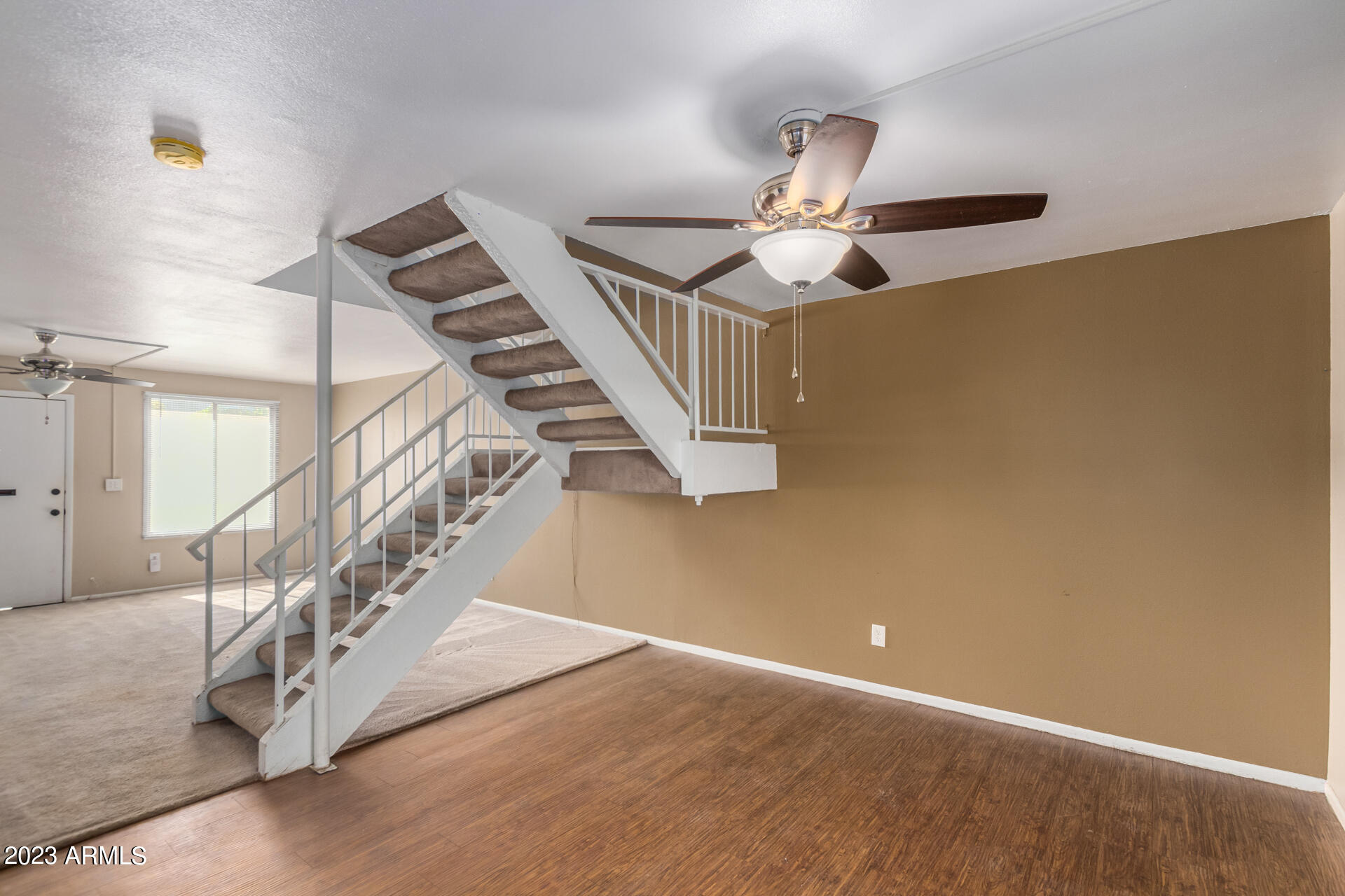 6933 E OSBORN Road Unit: D