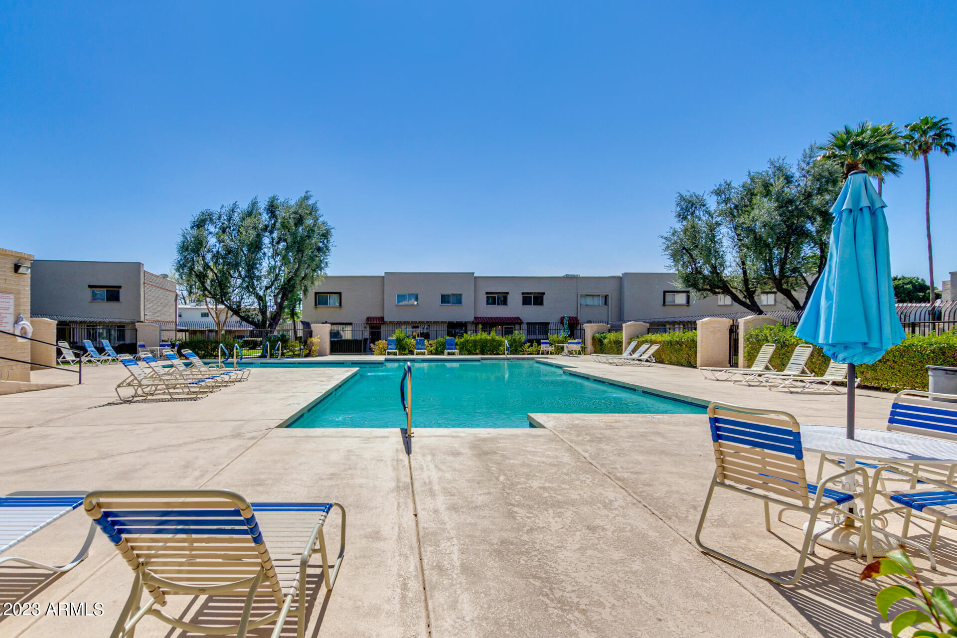 6933 E OSBORN Road Unit: D