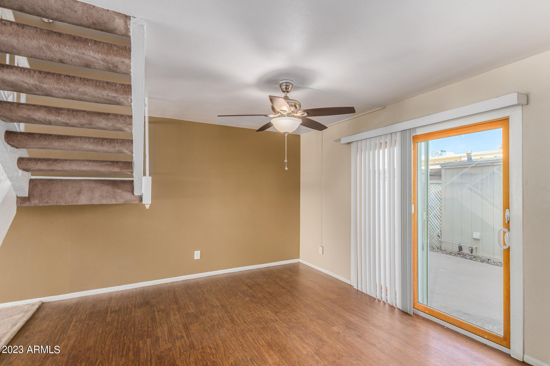 6933 E OSBORN Road Unit: D