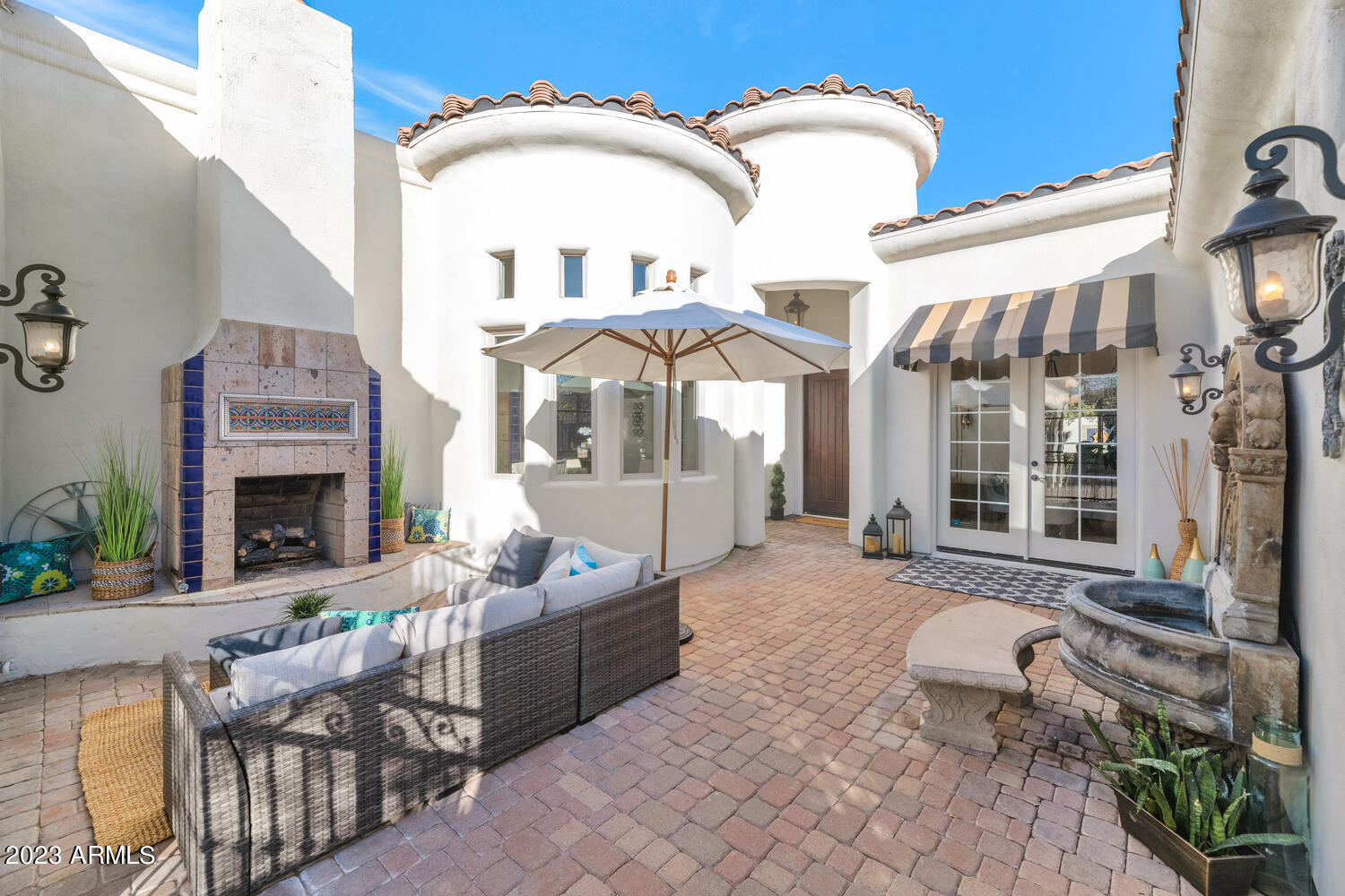 512 E ADAIR Drive
