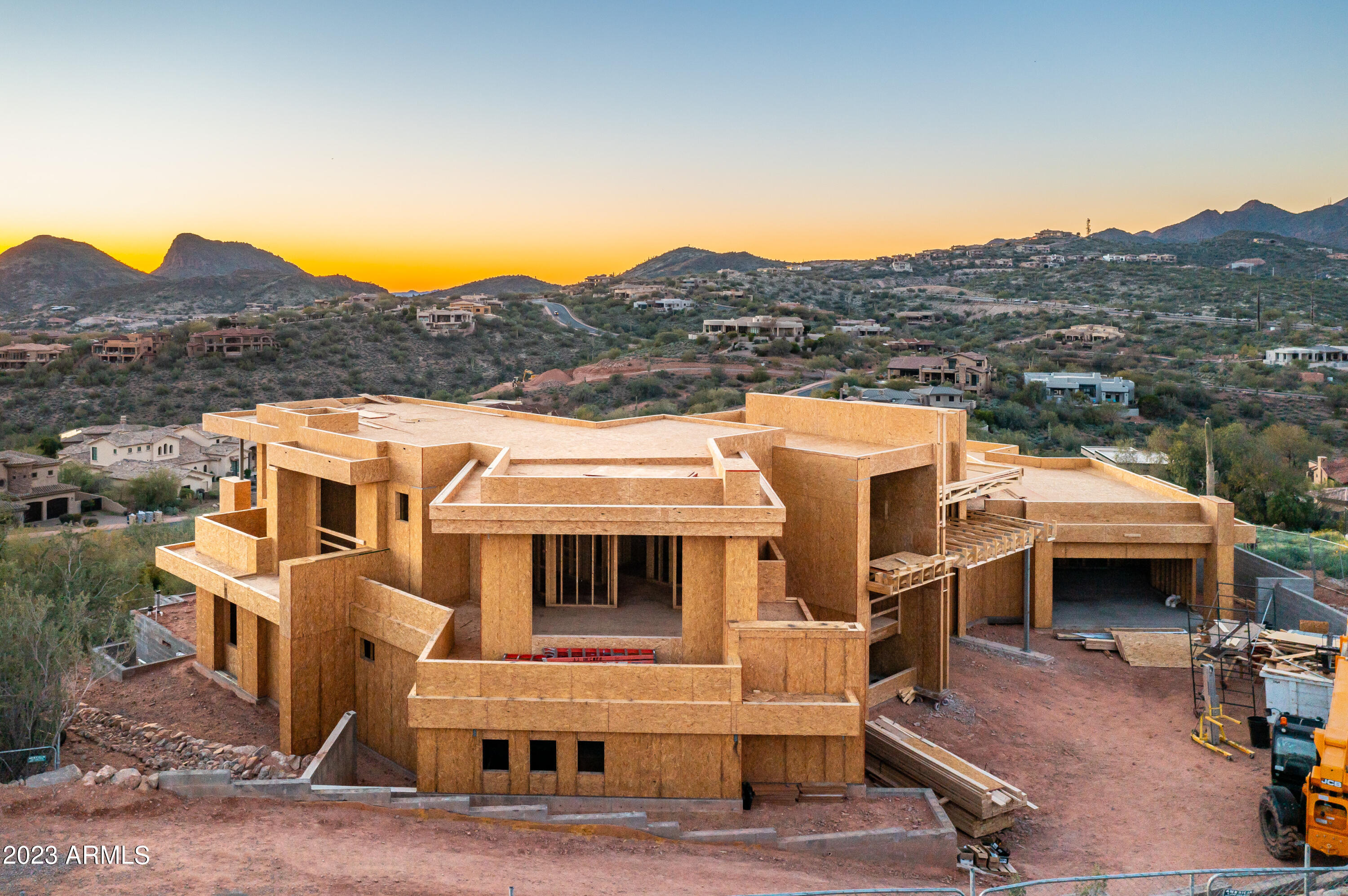 9912 N CANYON VIEW Lane