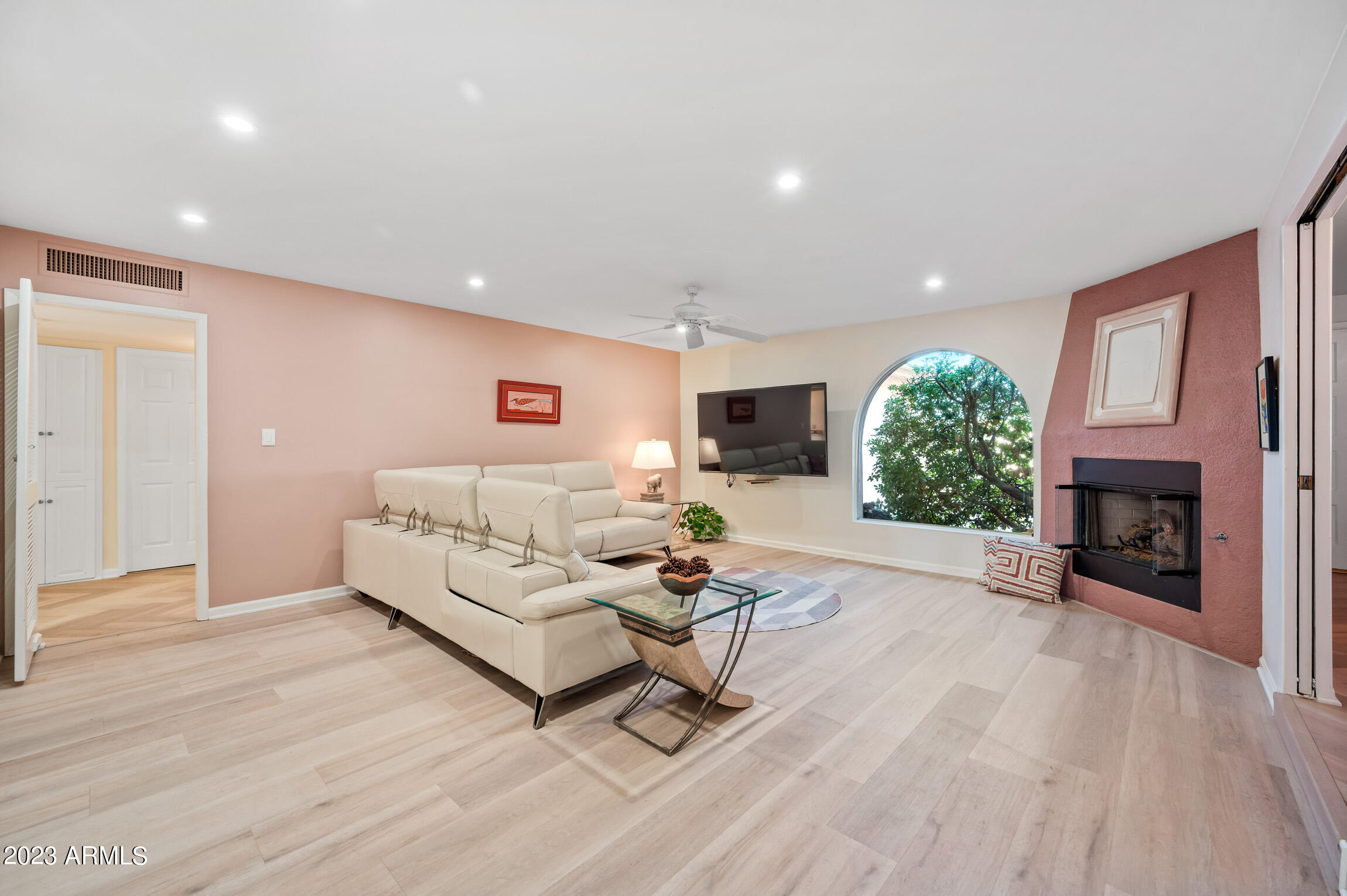 3133 E CALAVEROS Drive
