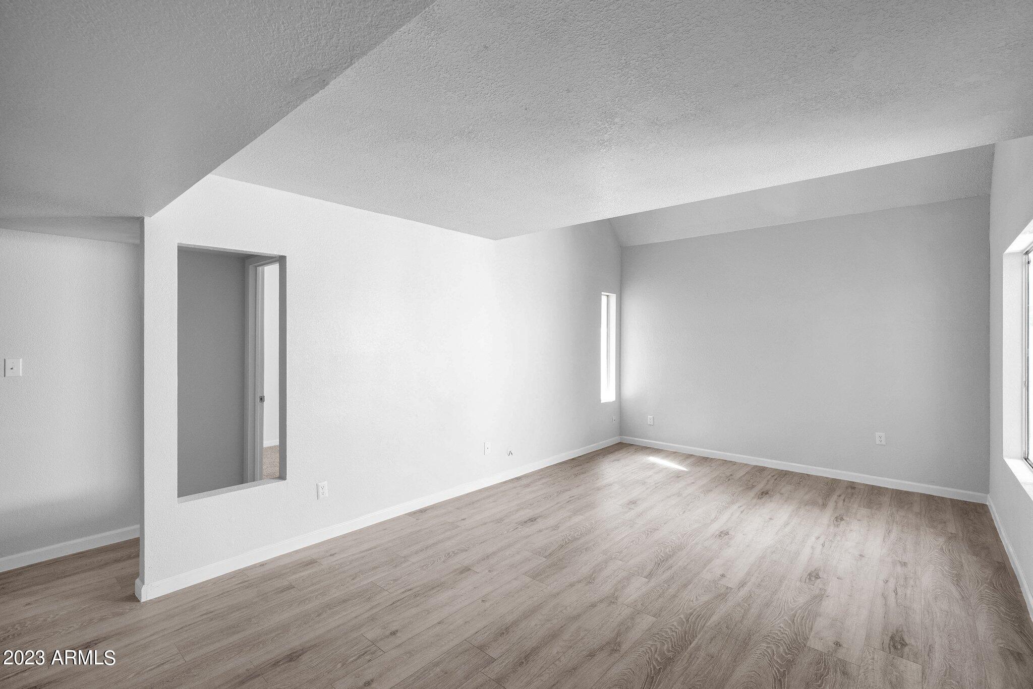 1342 W EMERALD Avenue Unit: 397