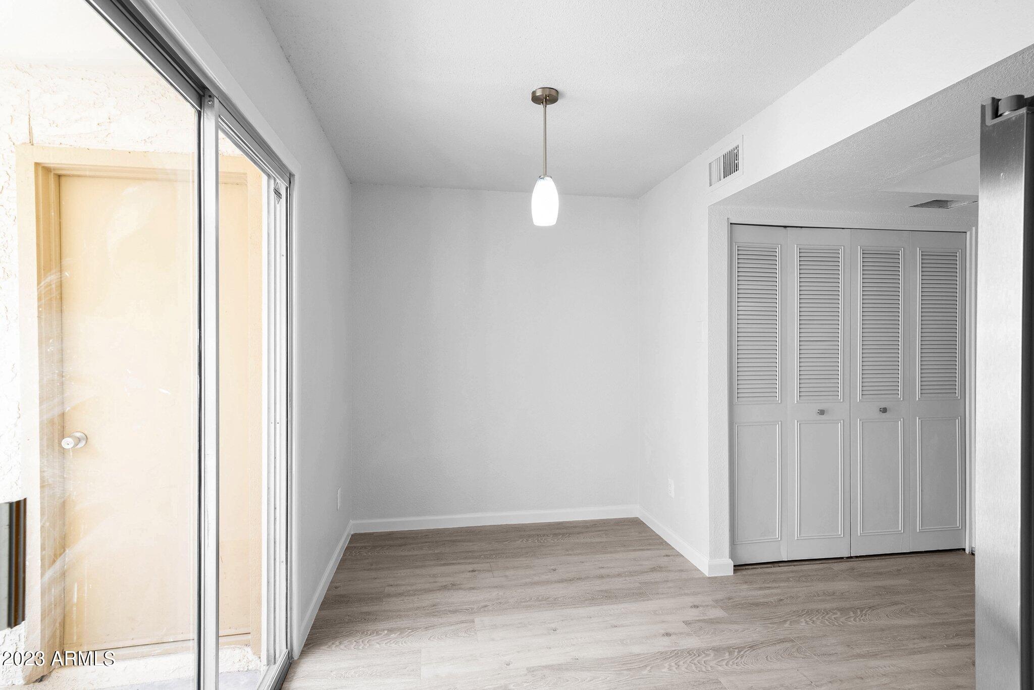 1342 W EMERALD Avenue Unit: 397