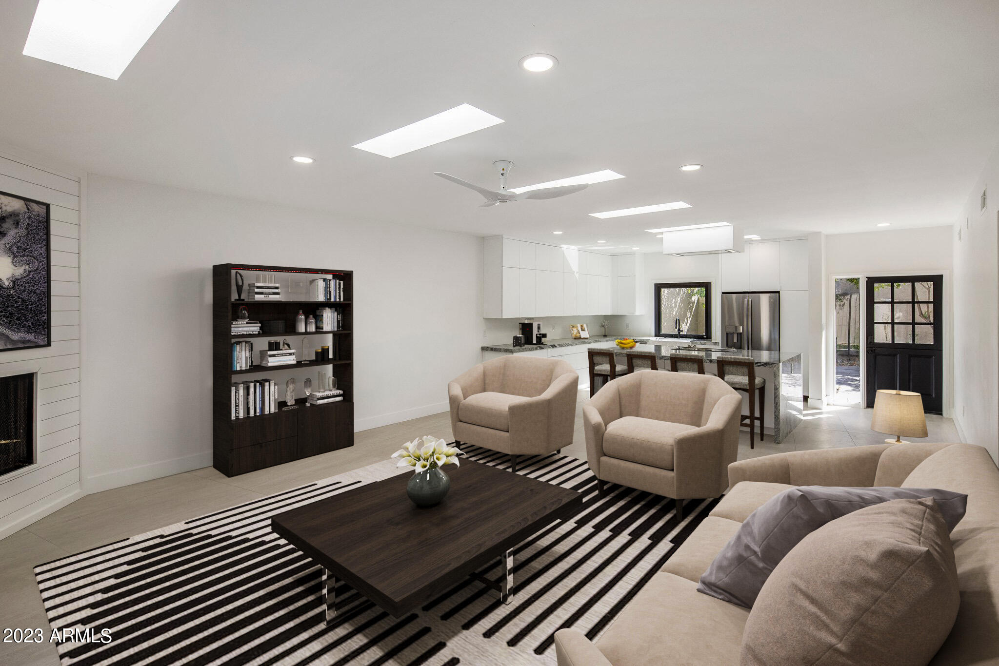 7209 E MCDONALD Drive Unit: 13