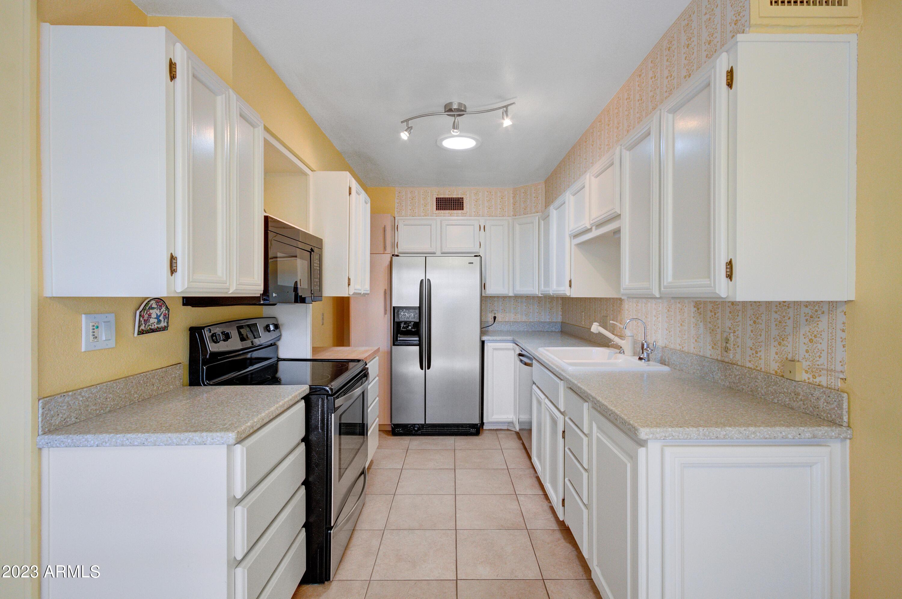 4800 N 68TH Street Unit: 167